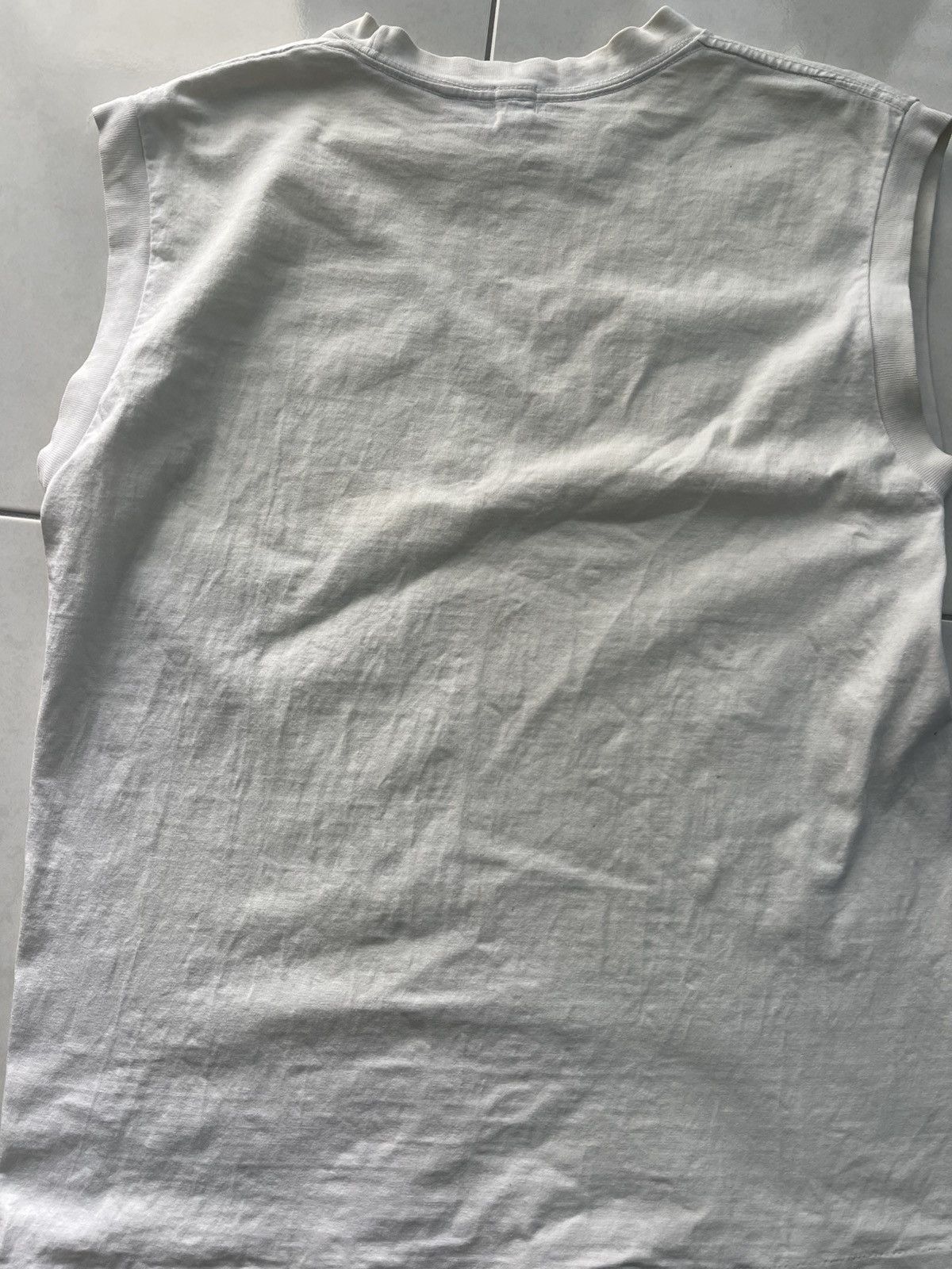 Bape VINTAGE BABY MILO A BATHING APE TEE VERY RARE Size US L / EU 52-54 / 3 - 12 Thumbnail