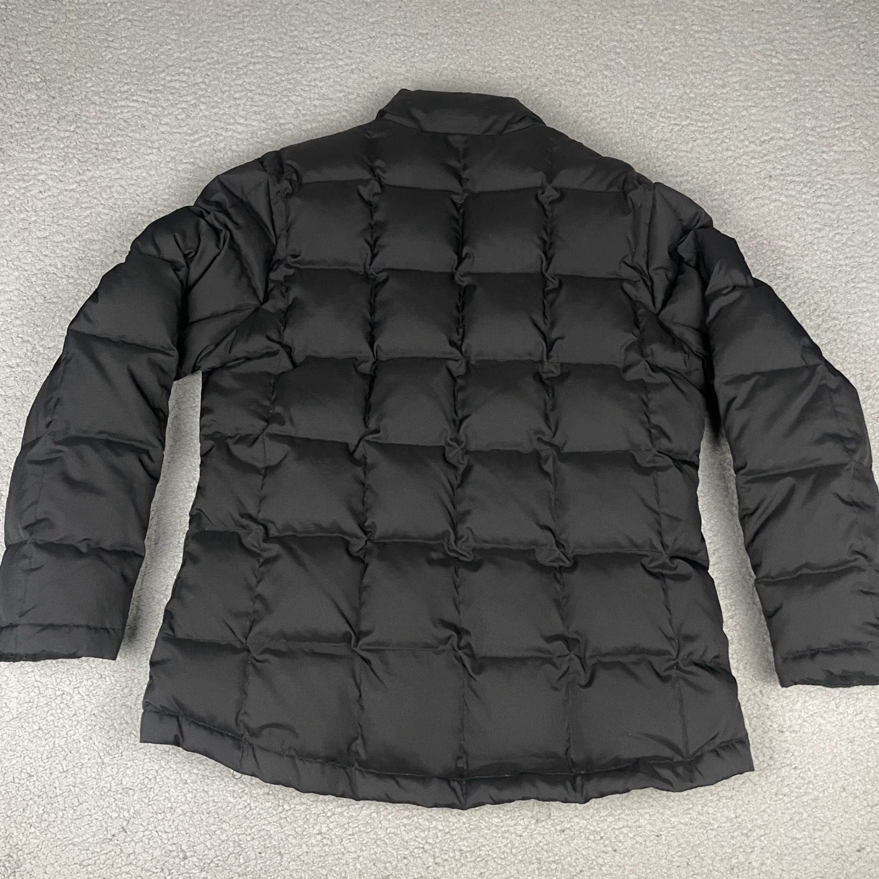 Gap GAP Puffer Jacket Womens M Black Full Zip Pockets Mock Neck Down Filled 100% Polyester 100% Polyester Inner Lining Jacket Style Puffer Womens Size M / US 6-8 / IT 42-44 - 7 Thumbnail