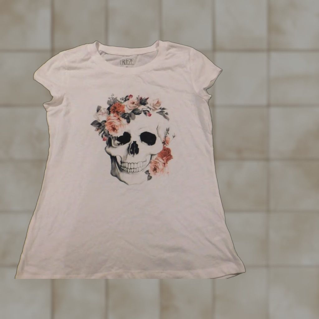 Vintage Freeze Shirt Womens XL White Skull Crew Neck Pullover Blouse Casual Short Sleeve Tencel Denim Stretch Regular Size XL / US 12-14 / IT 48-50 - 1 Thumbnail
