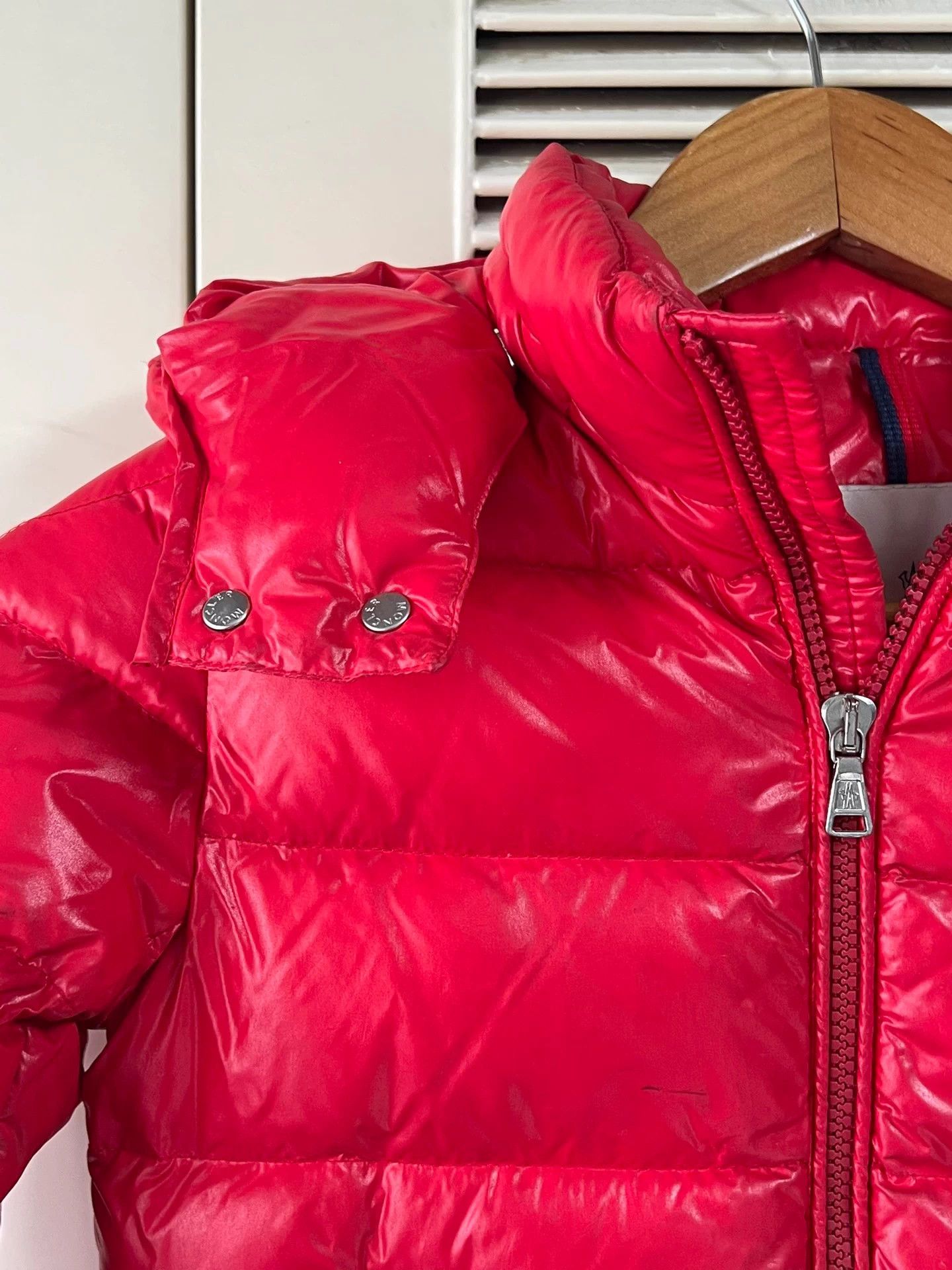 Moncler Moncler Kids Red Shiny Maya 116cm Down Jacket Size XS / US 0-2 / IT 36-38 - 4 Thumbnail