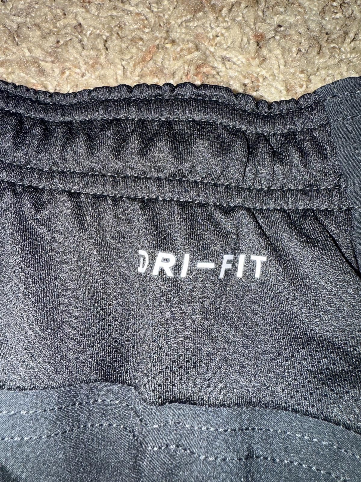 Nike Nike Men’s Dri Fit Athletics Basketball Shorts Size US 32 / EU 48 - 8 Thumbnail