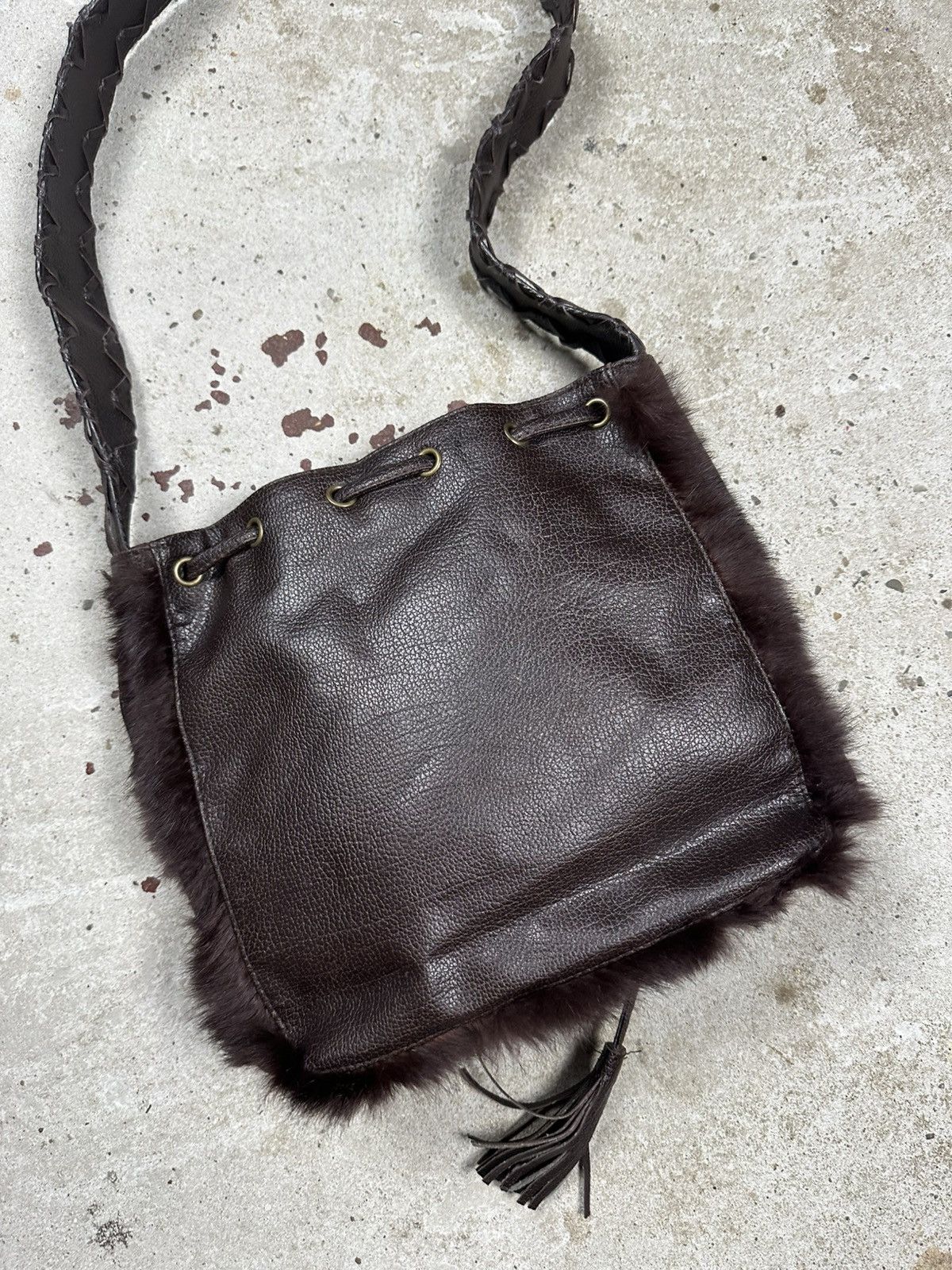Japanese Brand Vintage Y2K Brown Butterfly Faux Fur Avant Garde Bag Size ONE SIZE - 7 Thumbnail