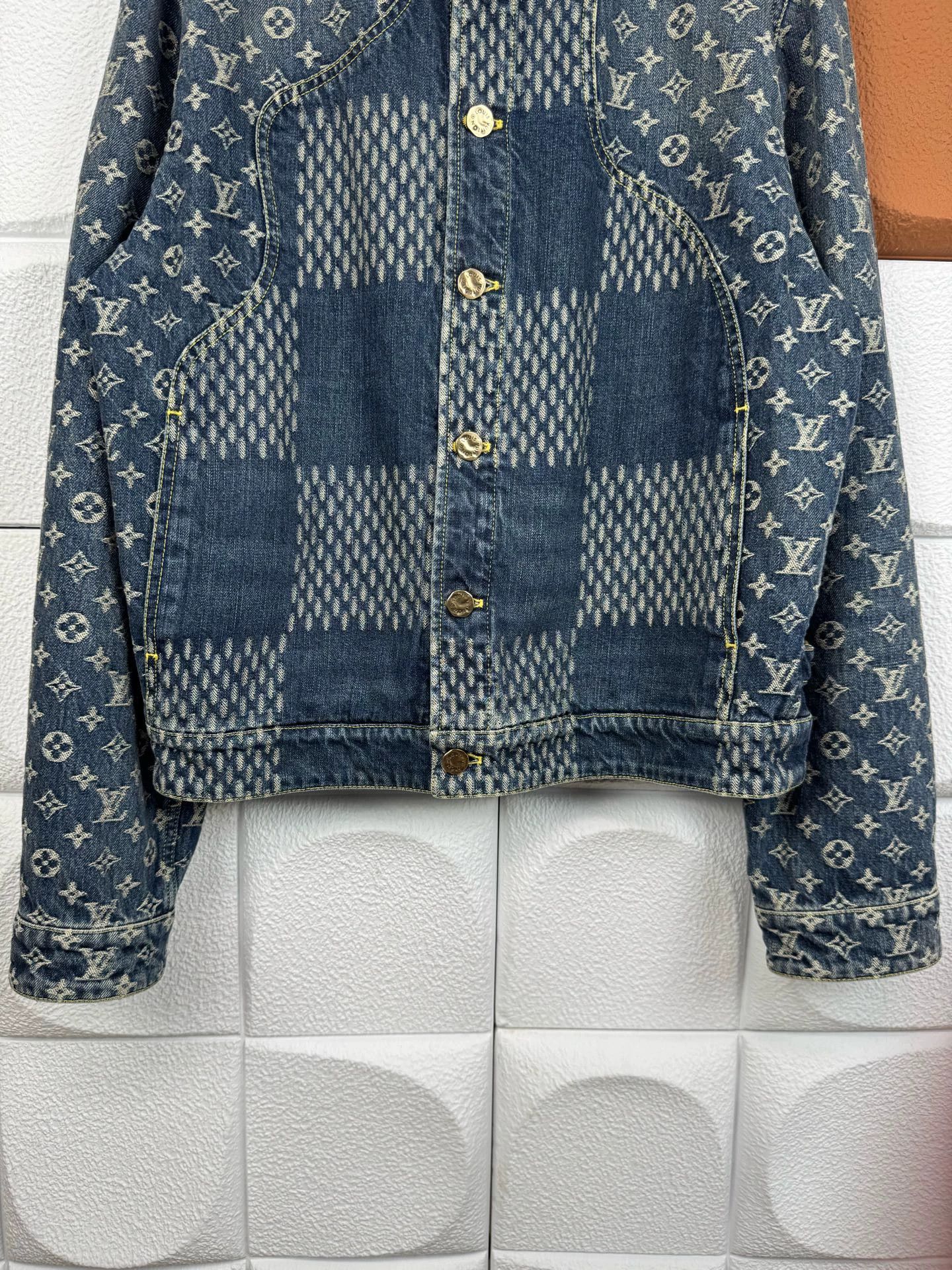 Louis Vuitton Louis Vuitton lv nigo denim jacket 48 new Size US M / EU 48-50 / 2 - 4 Thumbnail