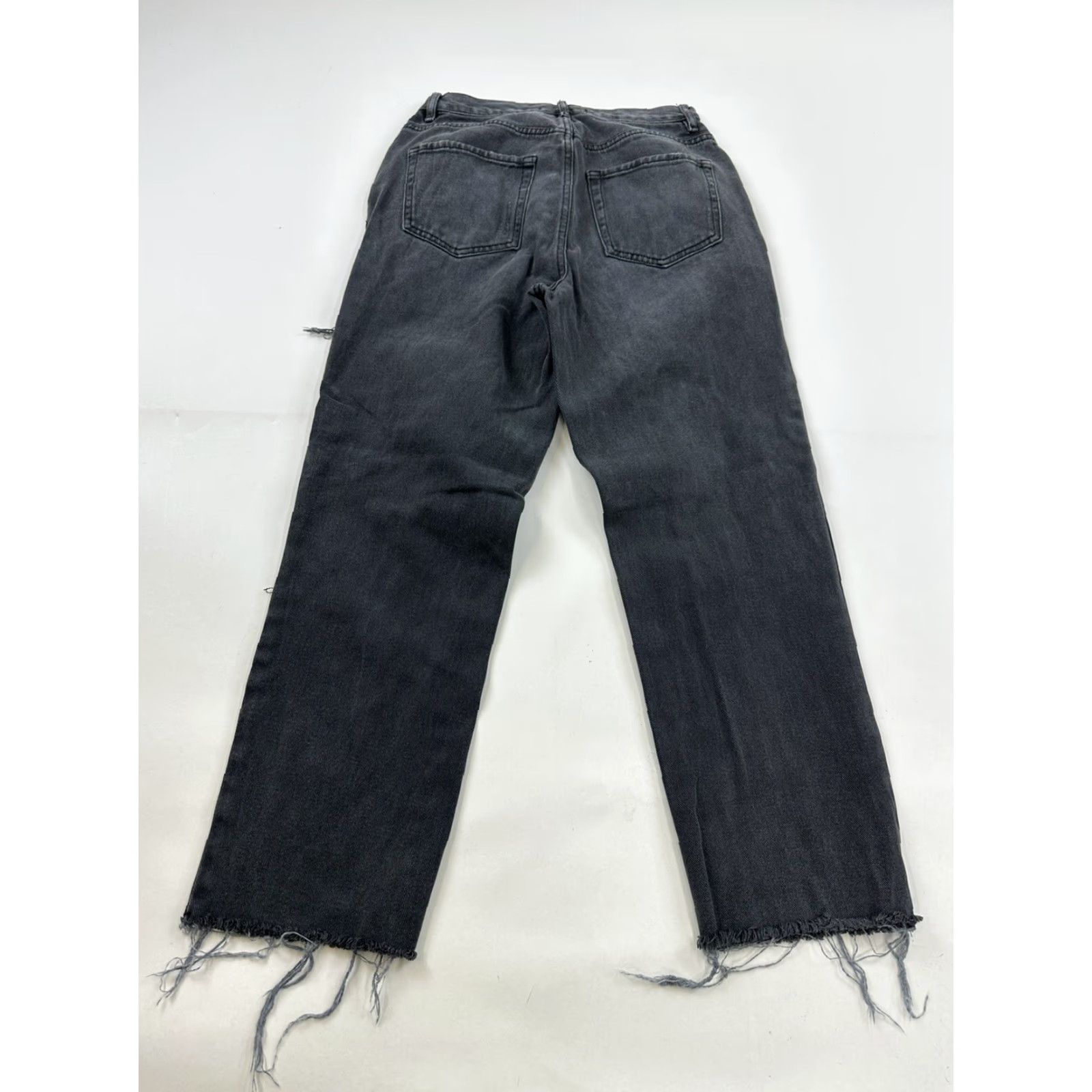 Pacsun Pacsun Mom Jeans 26 Black Distressed Women Regular Jeans 26 Black Distressed PacSun Mom Jeans Women Size 26" / US 2 / IT 38 - 2 Thumbnail