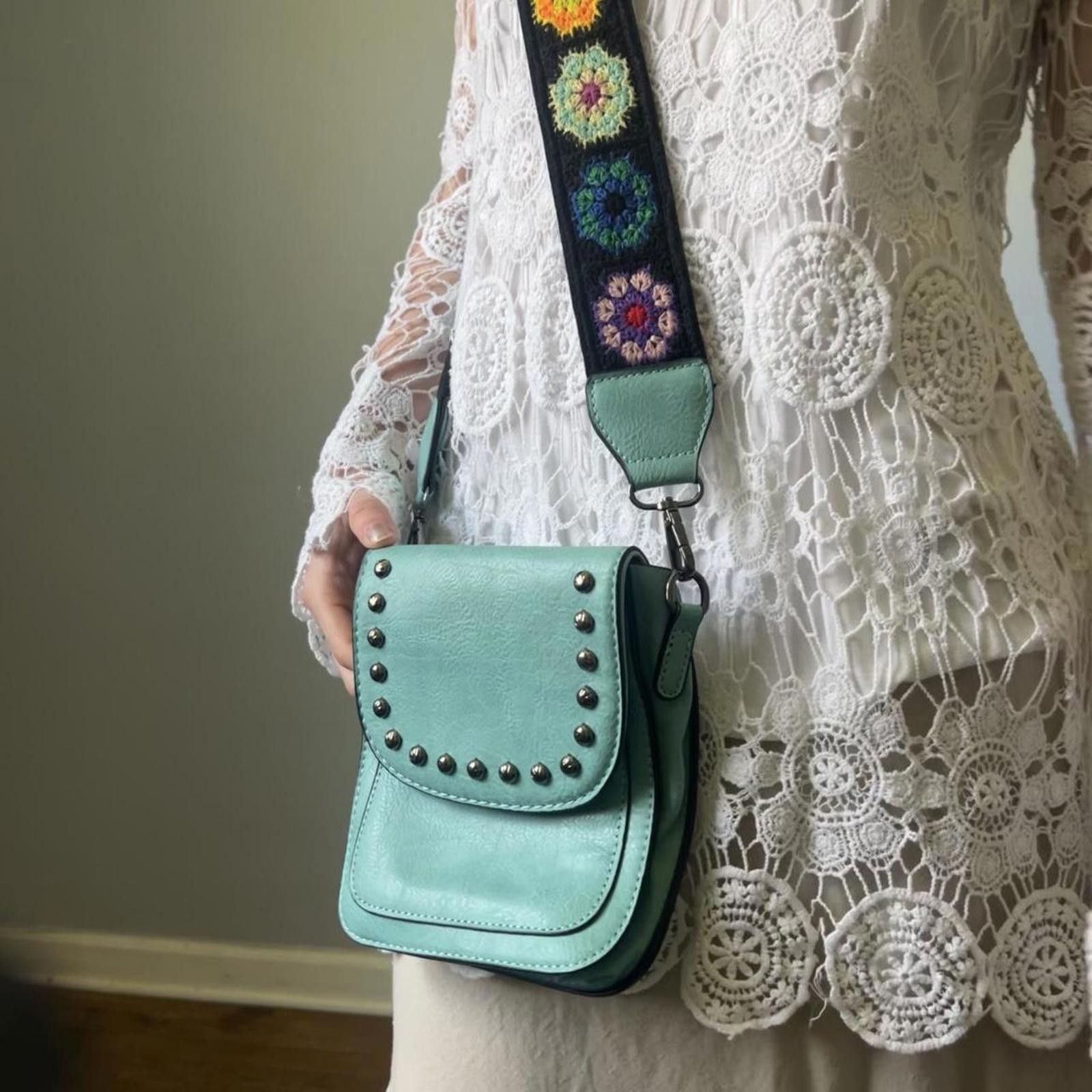 Other Studded turquoise crossbody bag with crochet floral strap Size ONE SIZE - 3 Thumbnail