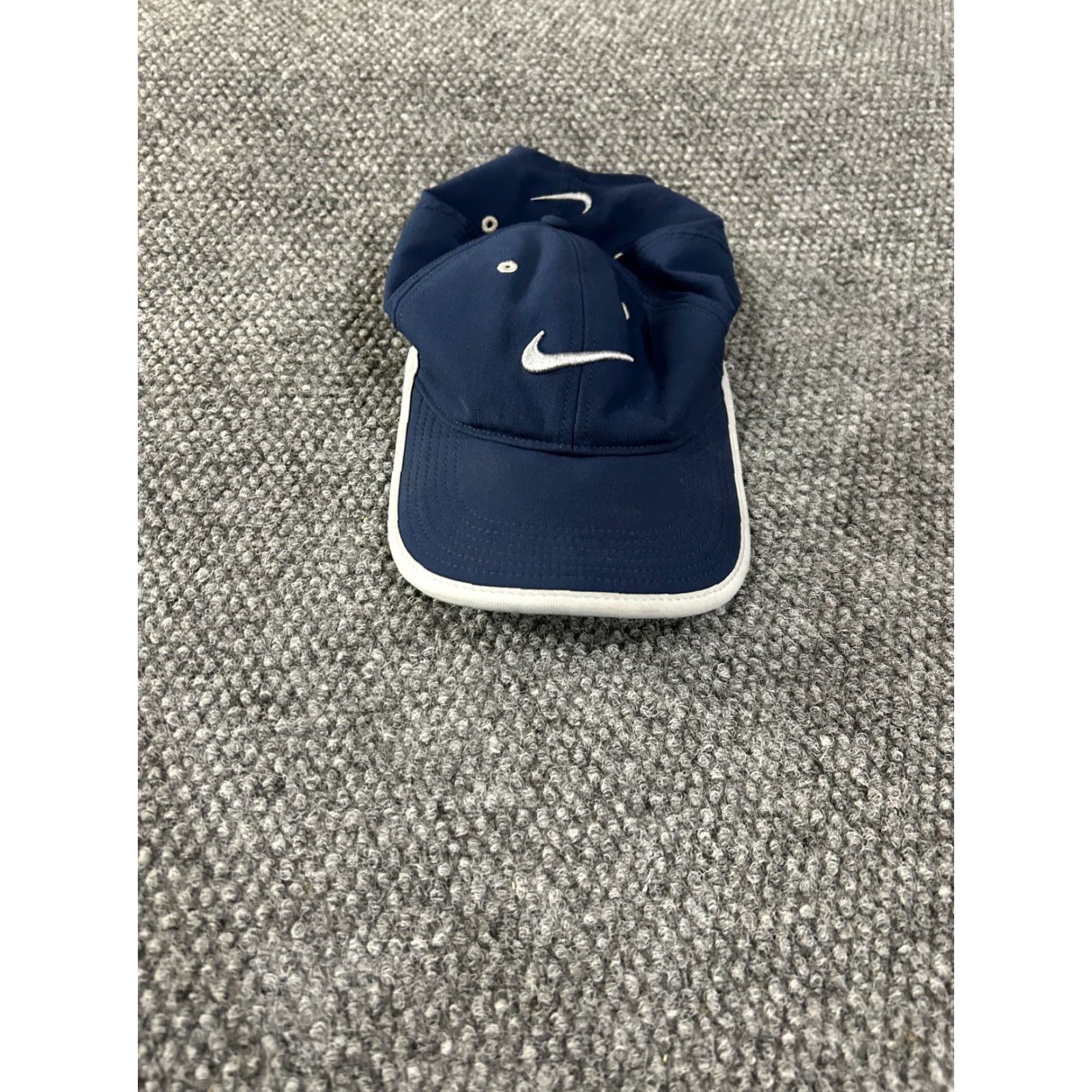 Nike Nike Golf Hat Mens Adjustable Navy Blue White Swoosh Logo Performance Cap Baseball Cap, One Size, Polyester Twill, Lightweight, Casual Sports Classic Size ONE SIZE - 2 Thumbnail