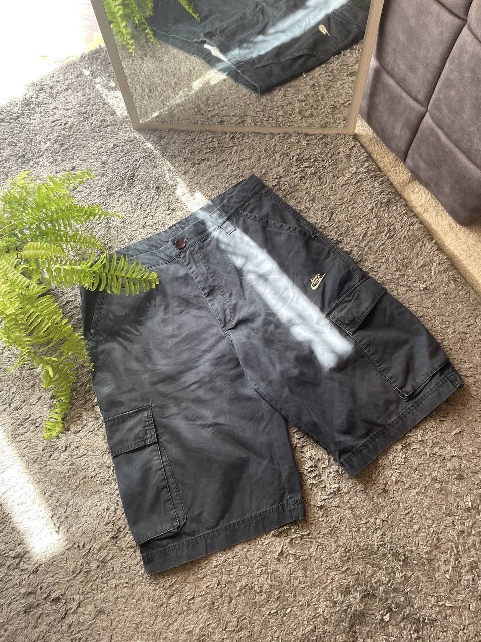 Nike × Vintage 00s Nike Vintage Cargo Shorts Nike Streetwear Logo Swoosh Size US 32 / EU 48 - 2 Thumbnail