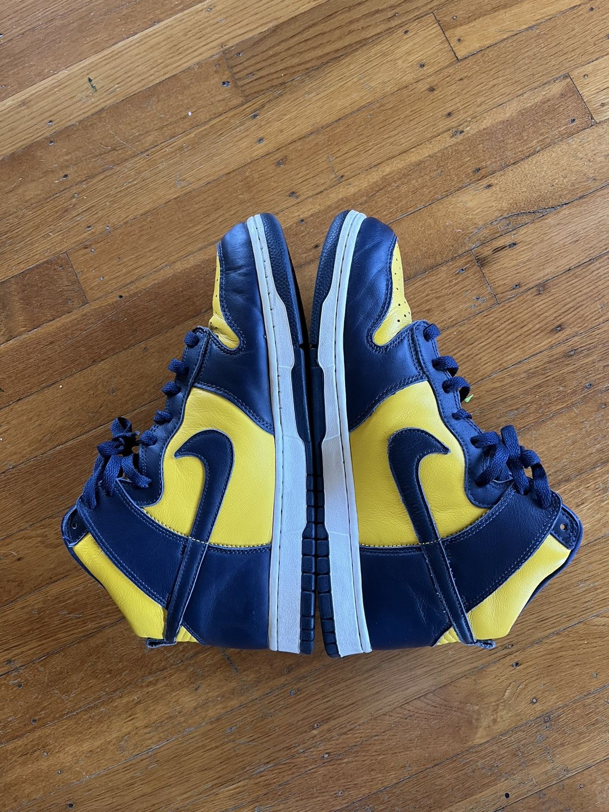 Nike Michigan Dunk High 2020 Size US 10.5 / EU 43-44 - 7 Thumbnail