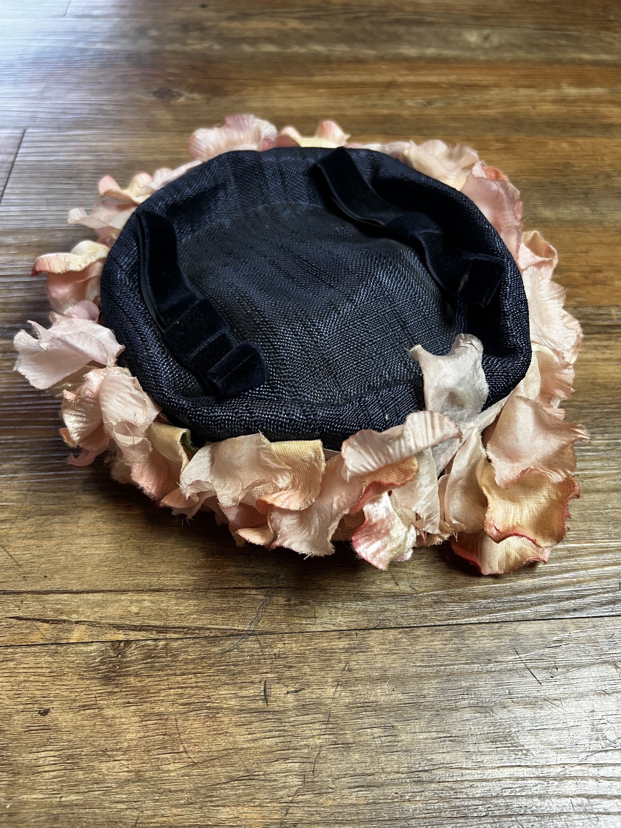 Vintage Vintage 1950's Union Made Navy Blue Straw + Pink Floral Hat Size ONE SIZE - 2 Thumbnail