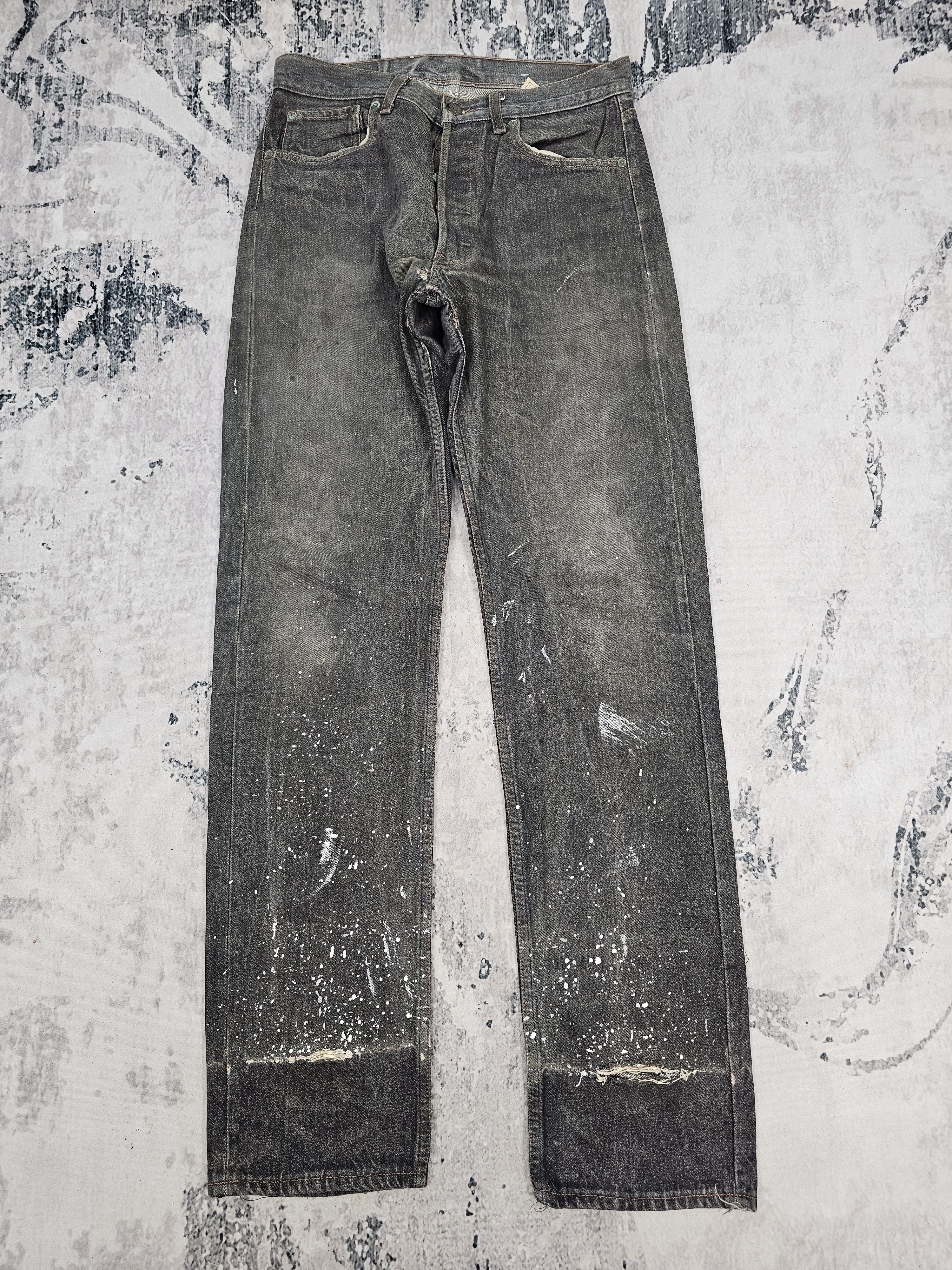 Levi's Vintage LEVIS 501 Ripped Paint Splash Black Jeans L0451 Size US 33 - 1 Thumbnail