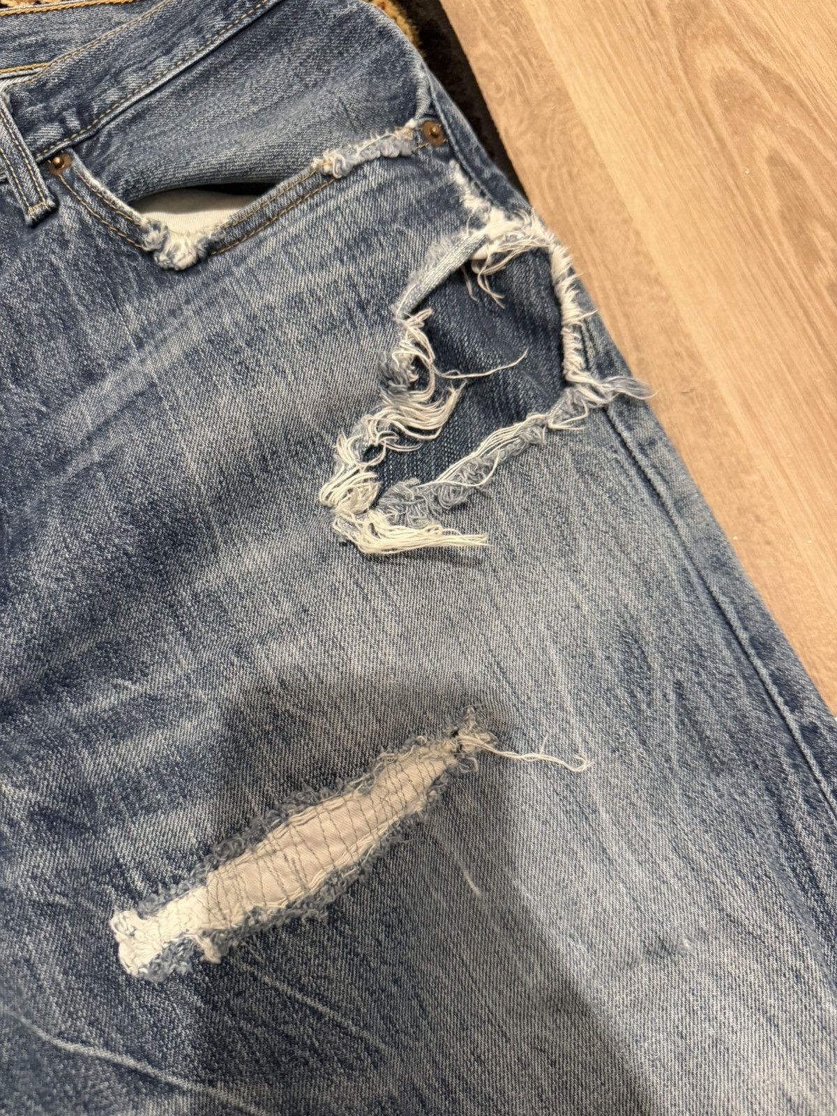 Levi's Vintage Levi’s distressed acid wash jeans Size US 36 / EU 52 - 2 Thumbnail