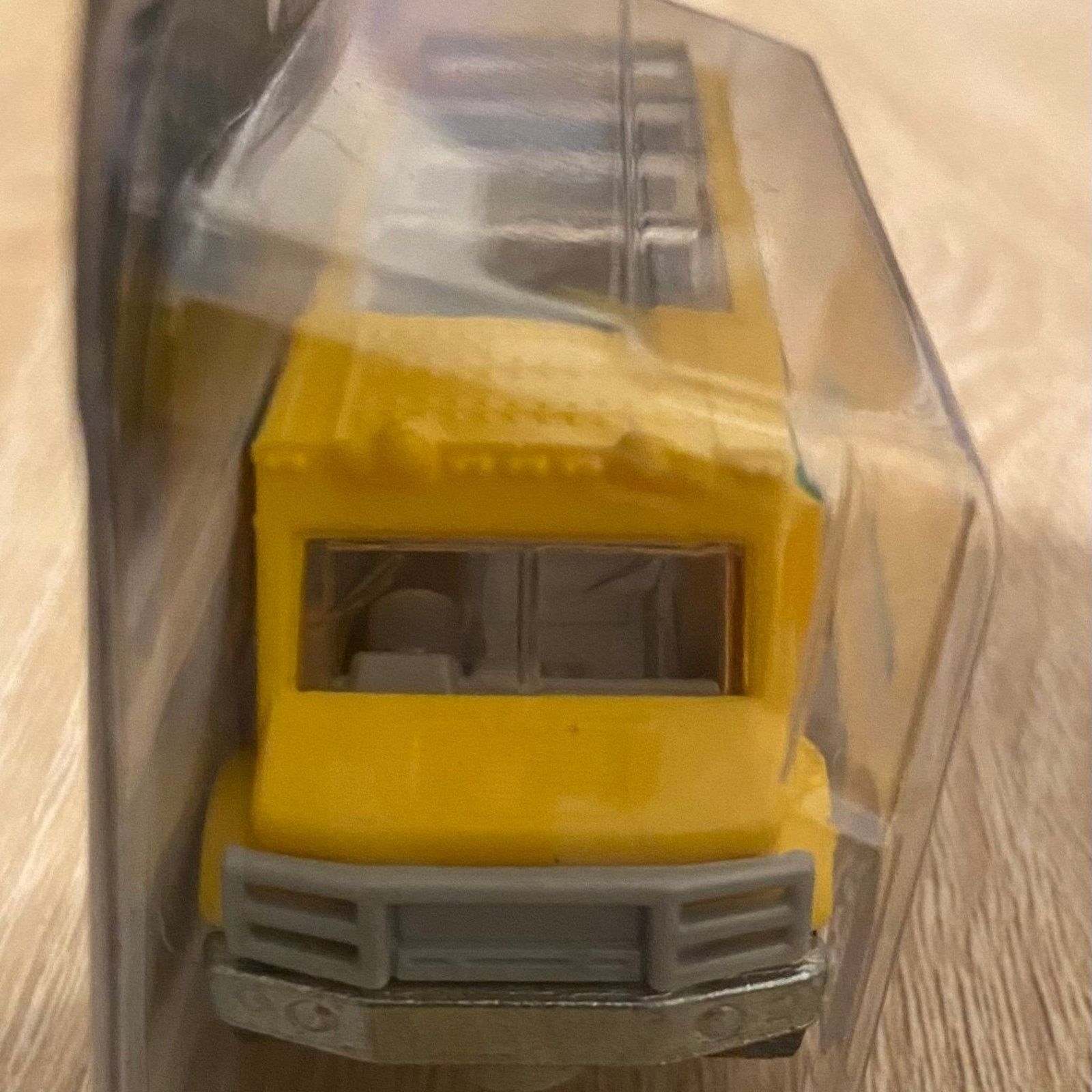 MBX Chow Mobile 25/125 Matchbox 2018 MBX Service FOOD TRUCK Size ONE SIZE - 3 Thumbnail