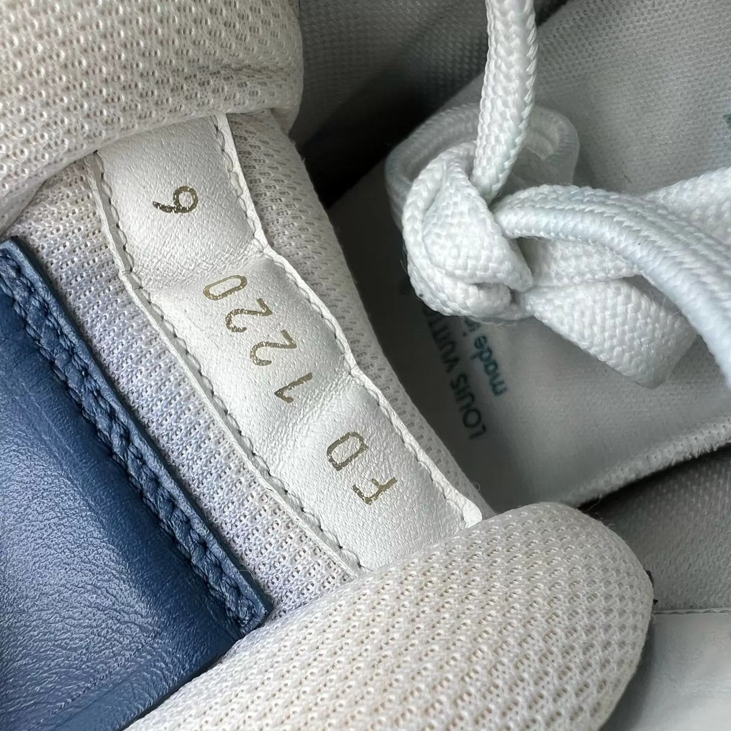 Louis Vuitton LV Trainer Mid-Top Denim White & Blue US6/40 Size US 7 / EU 40 - 8 Thumbnail