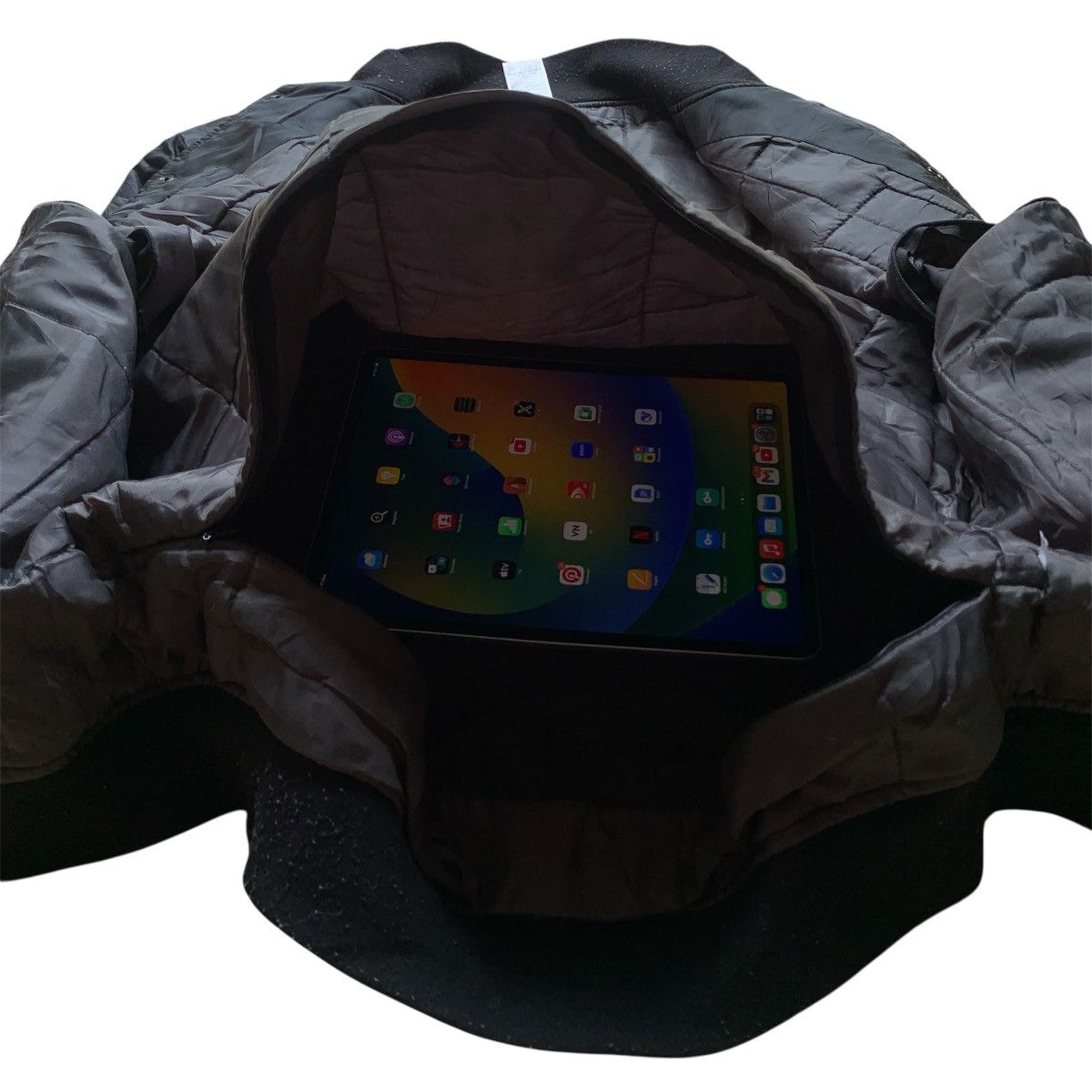 Anime Final fantasy XI with patch of Fenrir wolf varsity jacket Size US XL / EU 56 / 4 - 9 Thumbnail