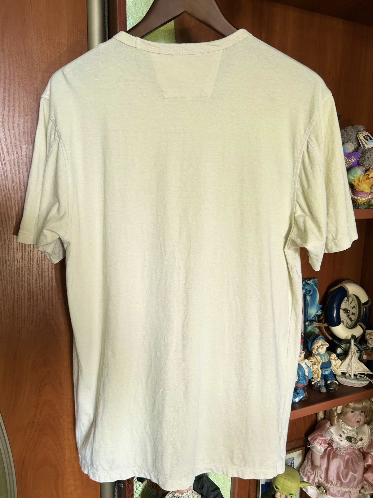 C.P. Company C.P. Company Resist Dyed Logo T-shirt Light Yellow cream Size US M / EU 48-50 / 2 - 2 Thumbnail