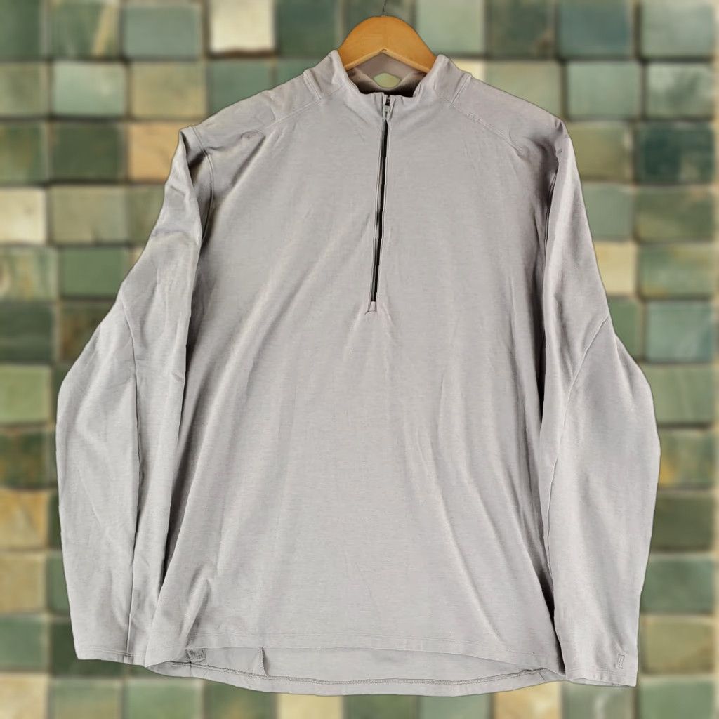 Lululemon Lululemon 1/4 Zip Pullover Long Sleeve Gray Mens XL Size US XL / EU 56 / 4 - 1 Thumbnail