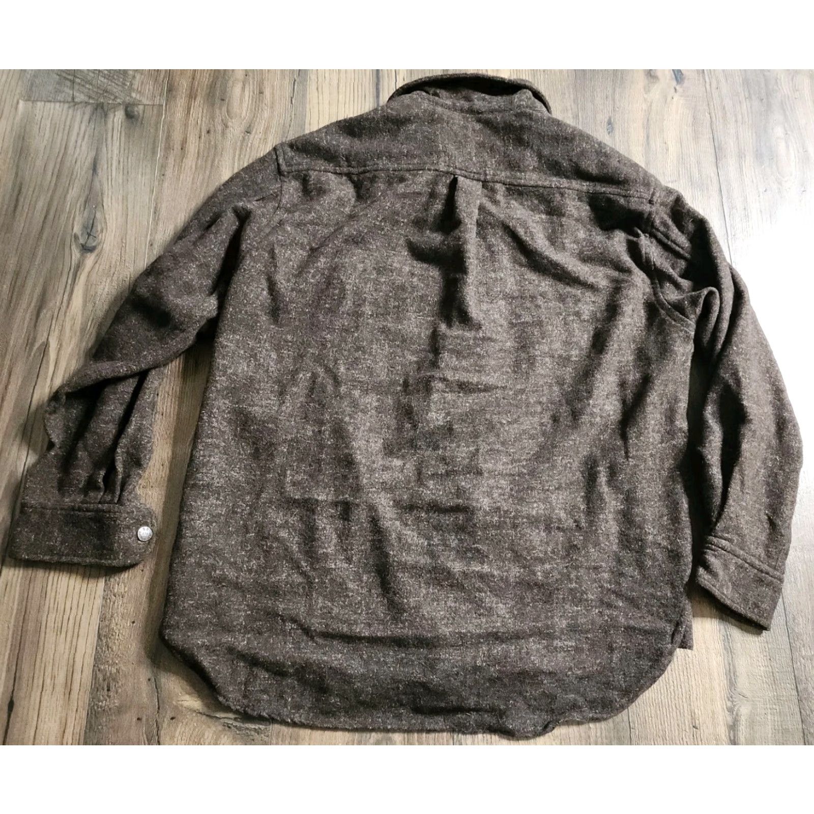 Banana Republic VINTAGE Banana Republic Cabinwear Shirt Flannel Mens M Brown Wool Blend Medium Weight Size US M / EU 48-50 / 2 - 5 Thumbnail