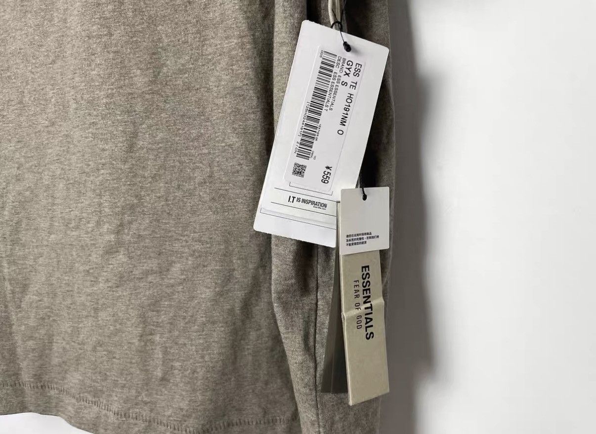 Fear of God Fear Of God Essentials FW24 Holiday Short Sleeve Tee J31 Size US S / EU 44-46 / 1 - 5 Thumbnail