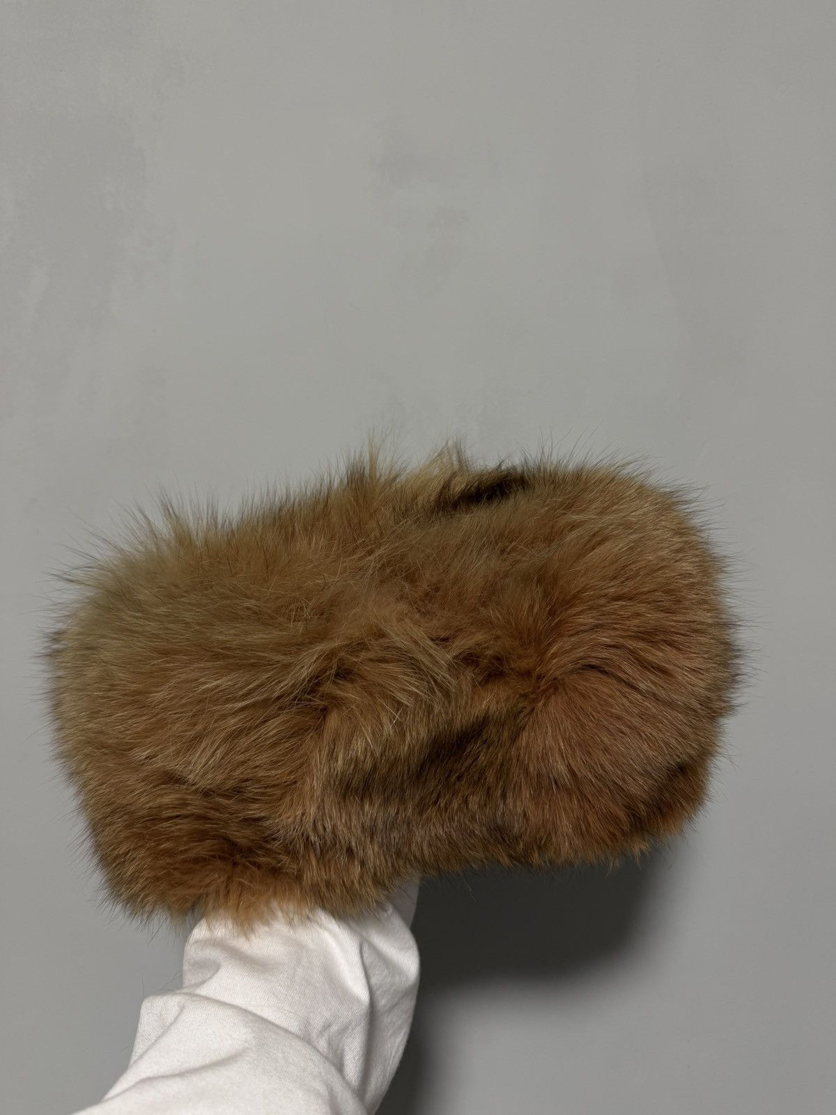 Japanese Brand Vintage Fuzzy Hat Real Fur Beret Style Y2K Yeti balenciaga Size ONE SIZE - 6 Thumbnail