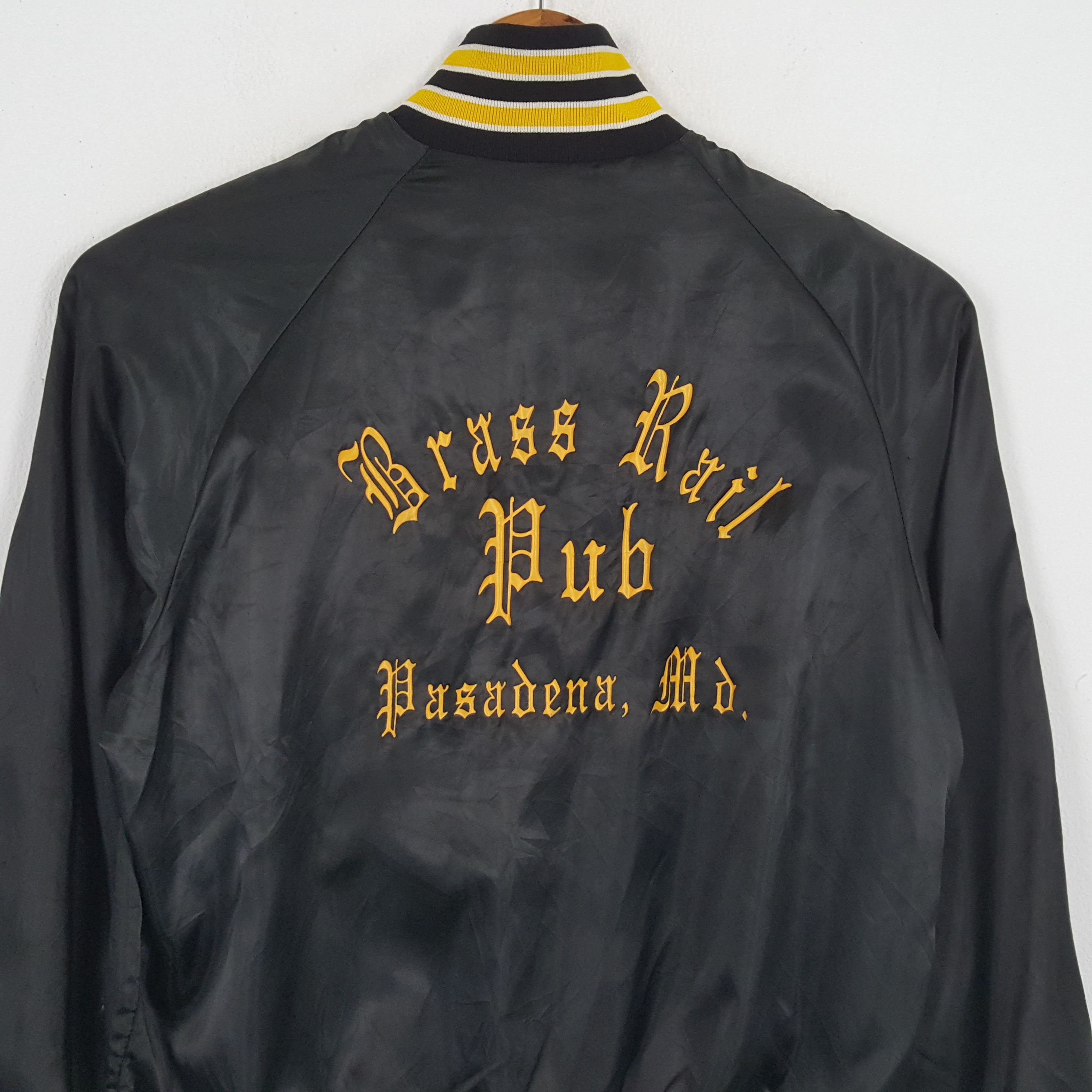 Vintage Vintage BRASS RAIL PUB American Brand Promo Jacket Size US L / EU 52-54 / 3 - 2 Thumbnail