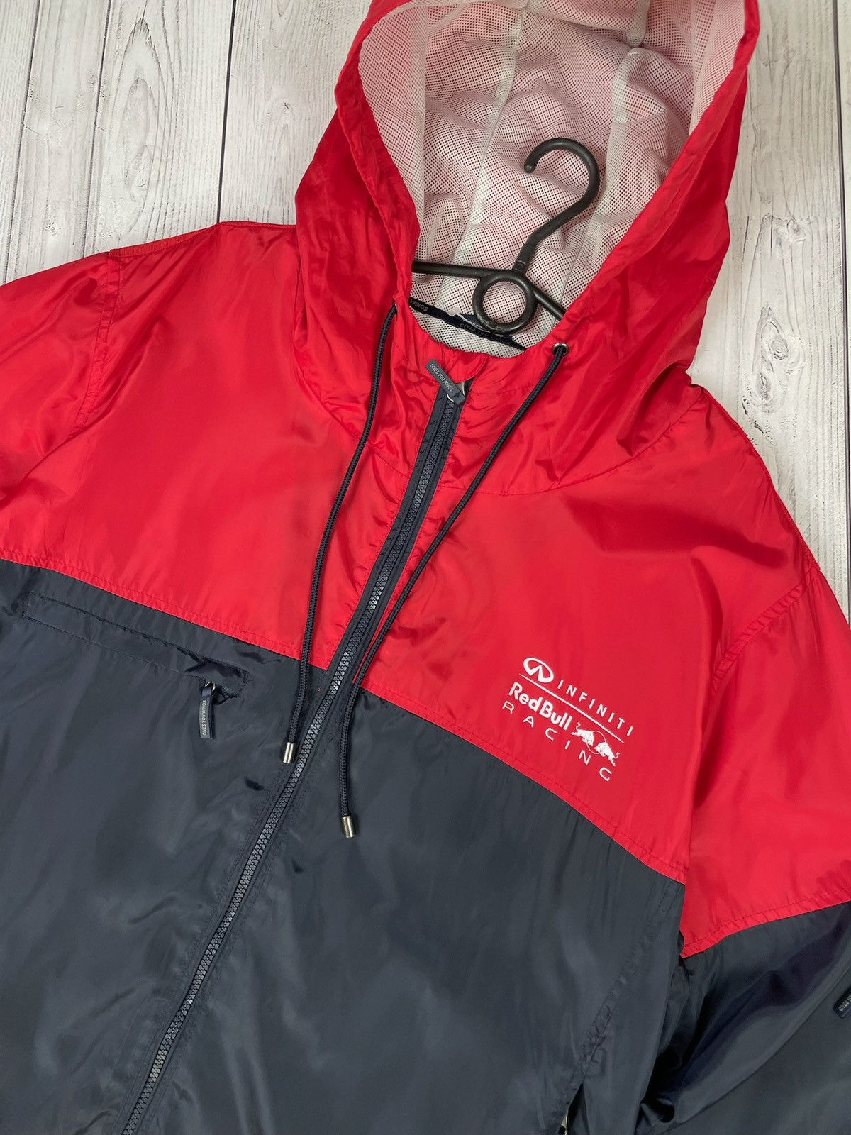 Other Vintage red bull racing Infinity light jacket size XXL Size US XXL / EU 58 / 5 - 2 Thumbnail