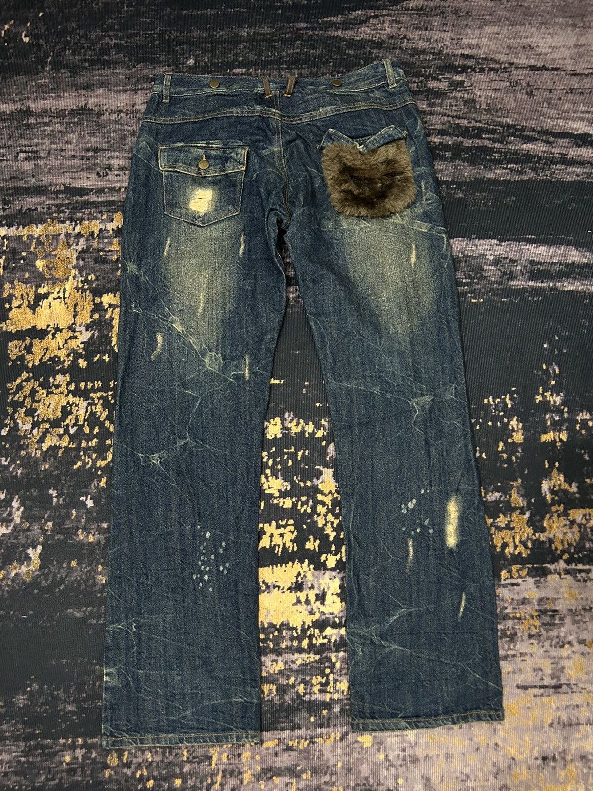 If Six Was Nine Japanese Brand Fur Pocket Back Ripped Jeans Size US 32 / EU 48 - 2 Thumbnail