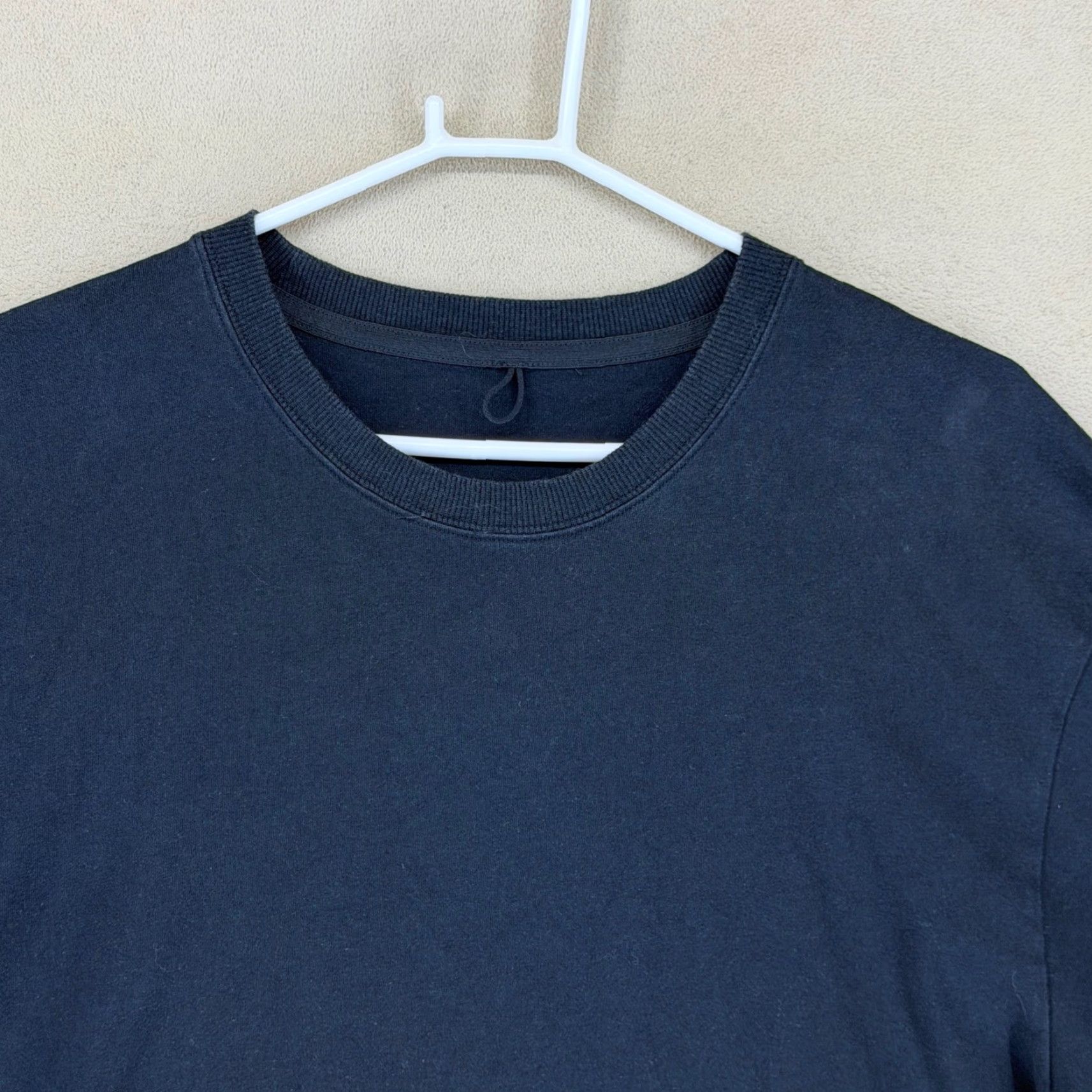 Lululemon Lululemon TShirt Mens XL Black Crew Neck Short Sleeve Casual Athleisure Top Size US XL / EU 56 / 4 - 2 Thumbnail