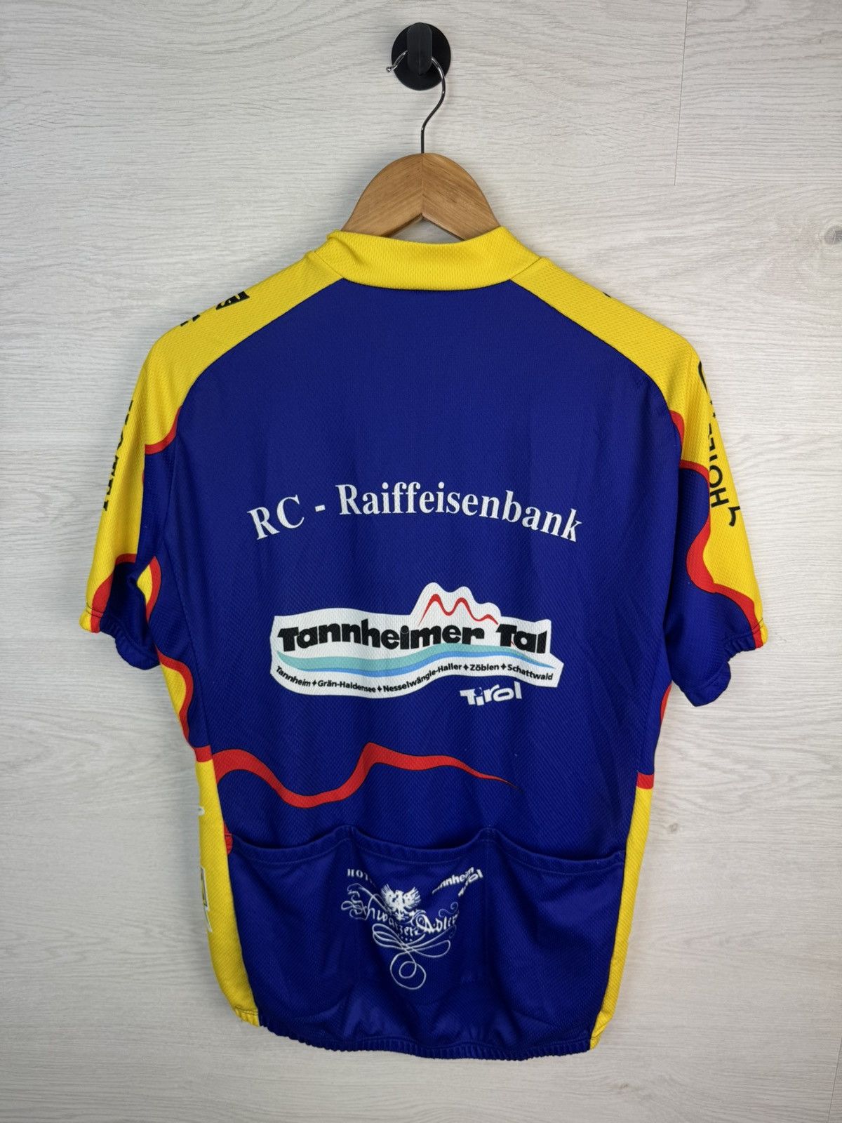 Vintage Vintage European Cycling Team Jersey Size US XL / EU 56 / 4 - 7 Thumbnail