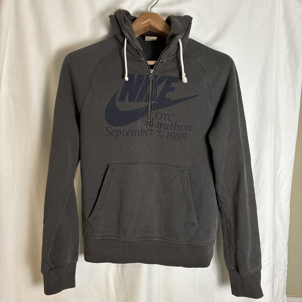 Nike × Vintage Vintage rare Nike Hoodie Otc Marathon 1980 Size US S / EU 44-46 / 1 - 1 Thumbnail