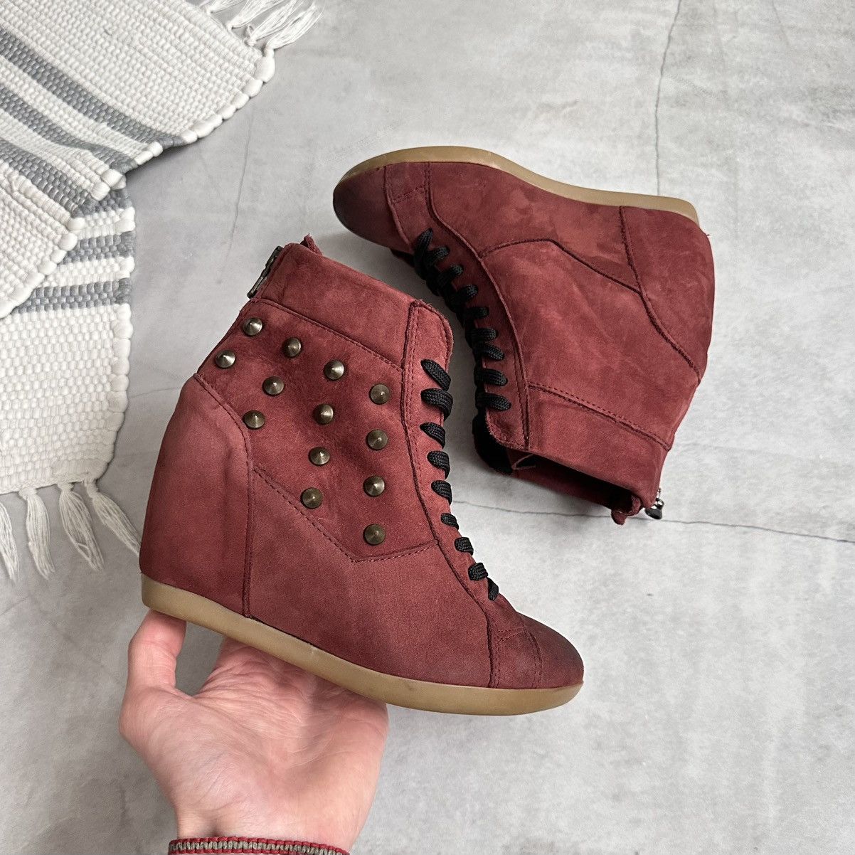 Isabel Marant Studded Wedge Style Isabel Marant Bekett Sneakers Shoes Ash Size US 6 / IT 36 - 5 Thumbnail