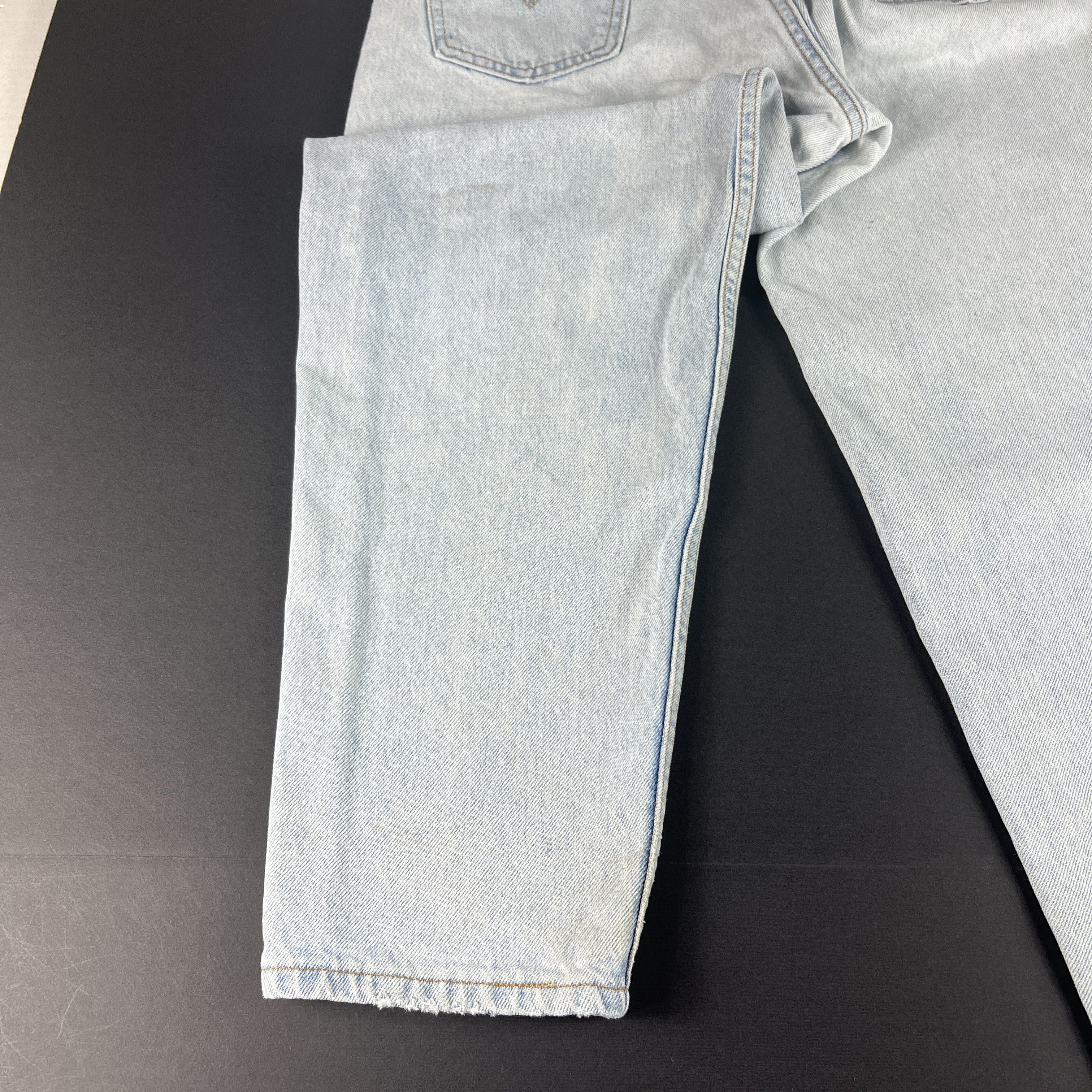 Levi's × Vintage VTG 90s Levi's Jean 560 Loose Taper Blue Denim Orange Tab Size US 32 / EU 48 - 18 Thumbnail