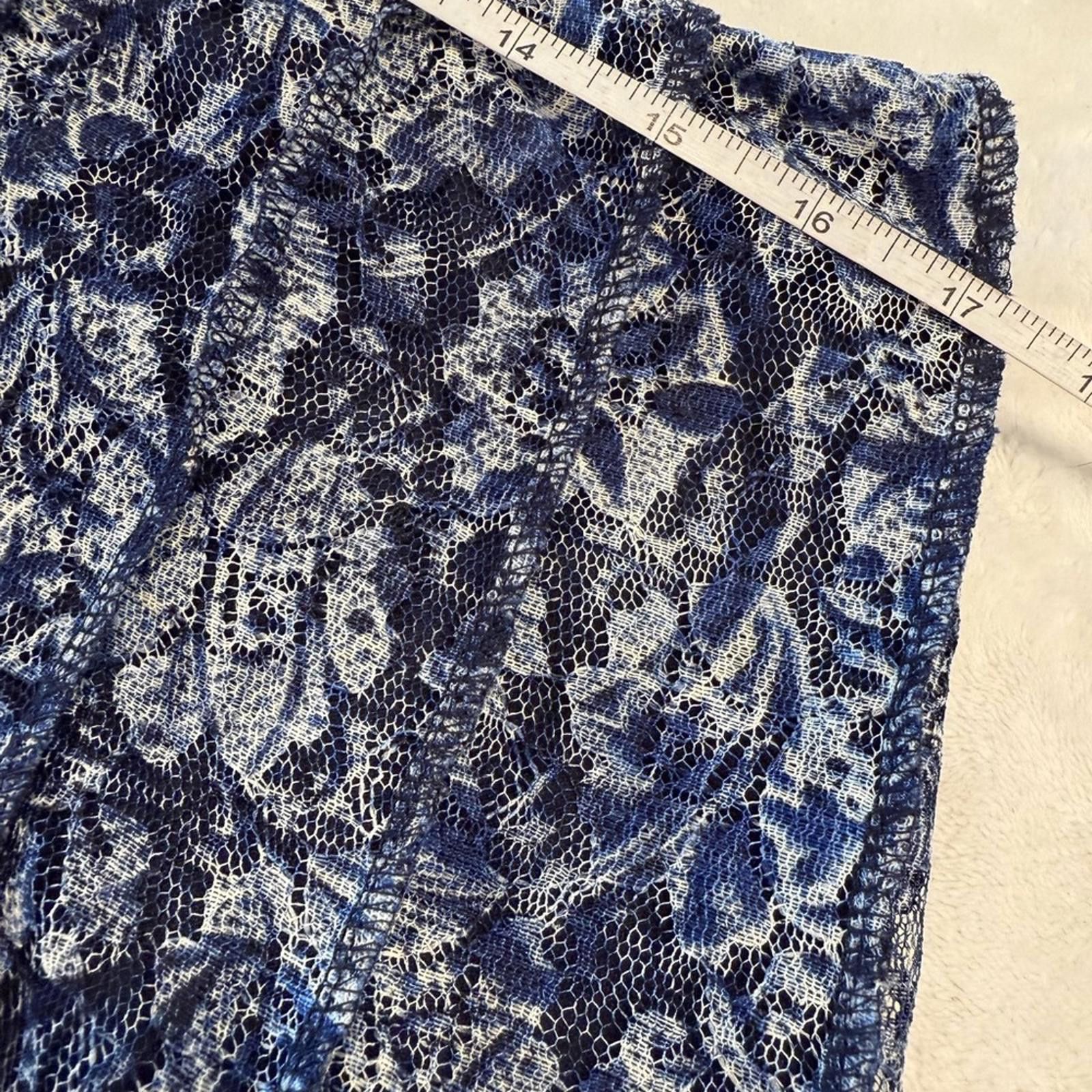 Other Lace blue floral mini skirt elastic pull on waist lined LG Size 36" / US 14 / IT 50 - 6 Thumbnail