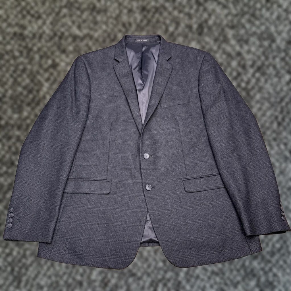 Van Heusen Van Heusen Sport Coat Blazer Gray Plaid Windowpane 48R Regular Fit Notch Lapel Two-Button Double-Vented Jacket Mens Size 48R - 1 Thumbnail