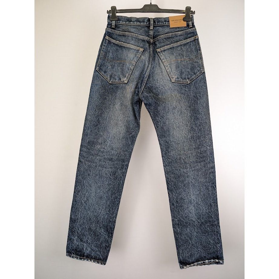 Balenciaga o1rshd1 Q:2 / Relaxed Jeans Denim Indigo in Deep Blue Size US 31 - 14 Thumbnail