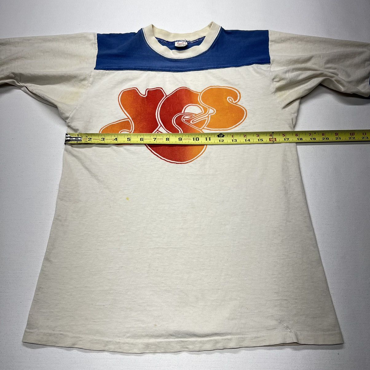 Band Tees × Vintage YES Band Tee Shirt White Blue Tour Rock Music Sport-T Size US M / EU 48-50 / 2 - 21 Thumbnail