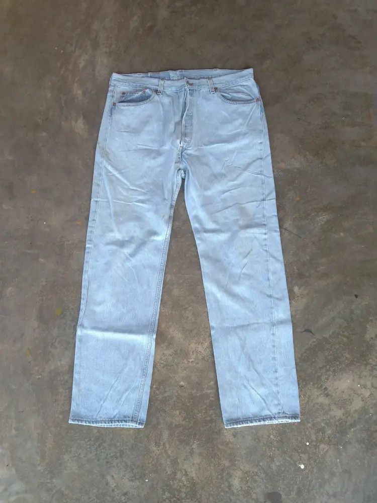 Levi's 90s Vintage Levi's 501 Made In USA Jeans 38x31 Size US 38 / EU 54 - 1 Thumbnail