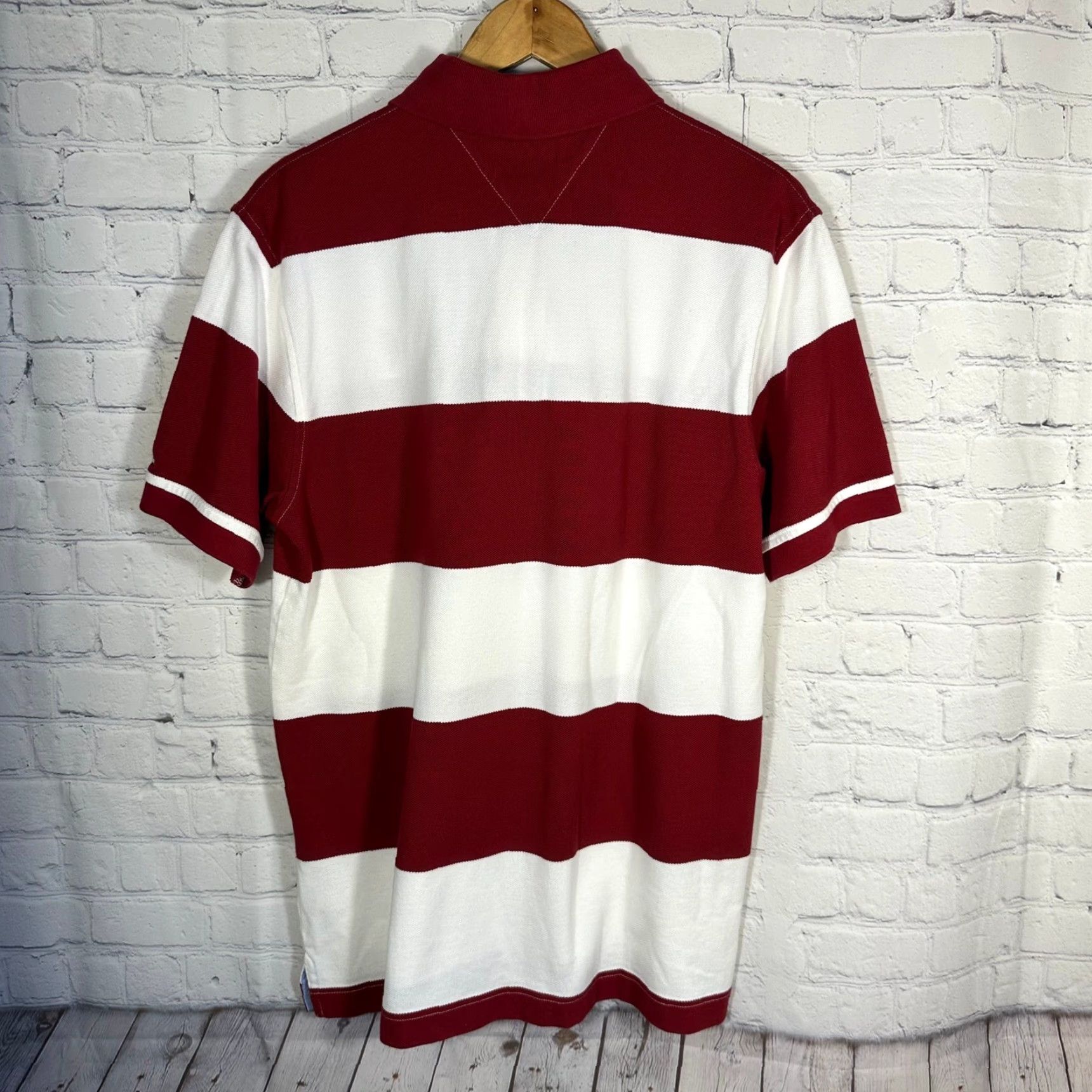 Tommy Hilfiger Tommy Hilfiger Mens Alabama Crimson Tide Polo Shirt Red White Striped M NEW Size US M / EU 48-50 / 2 - 5 Thumbnail