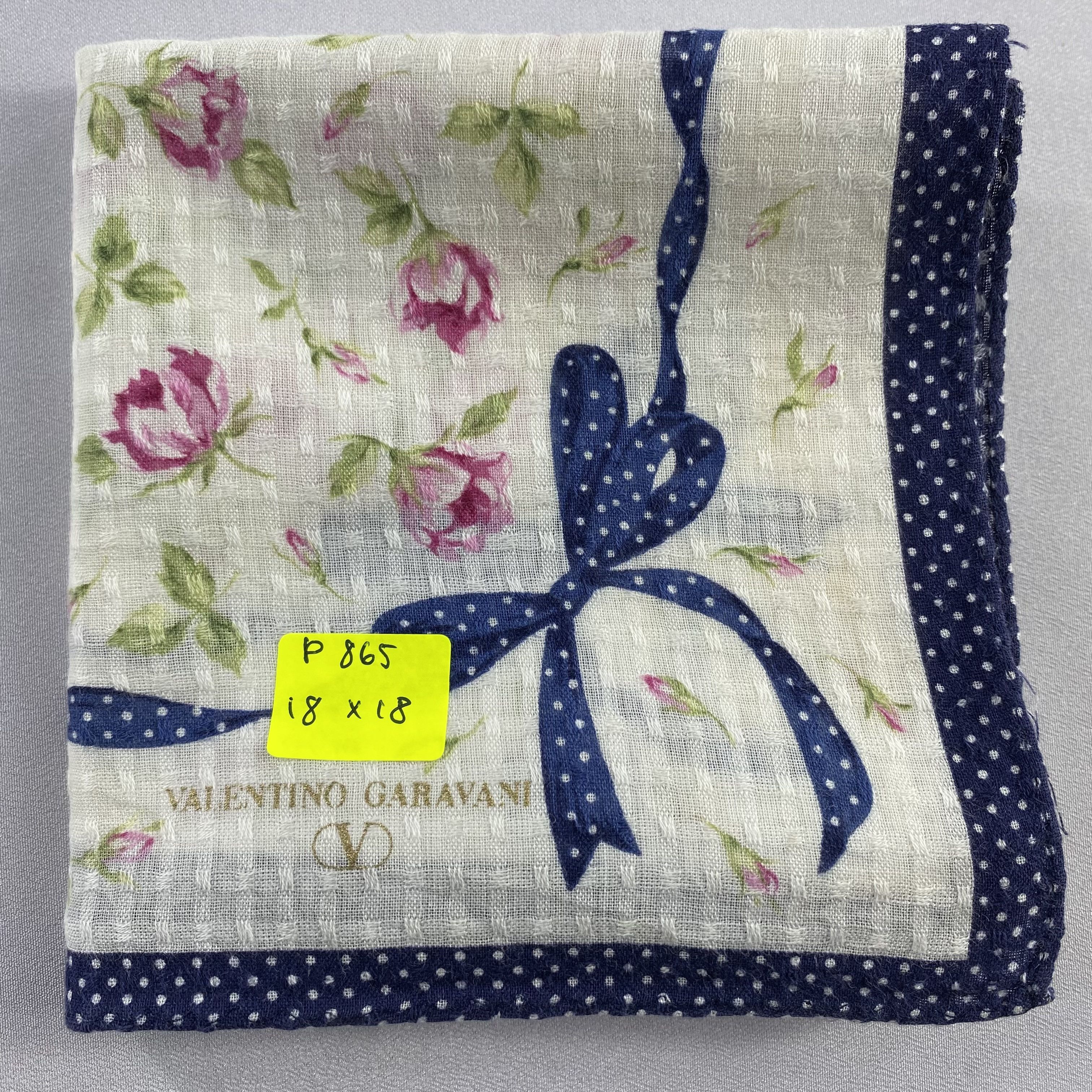 Valentino × Vintage Valentino Garavani Handkerchief / Neckerchief-P865 Size ONE SIZE - 5 Thumbnail