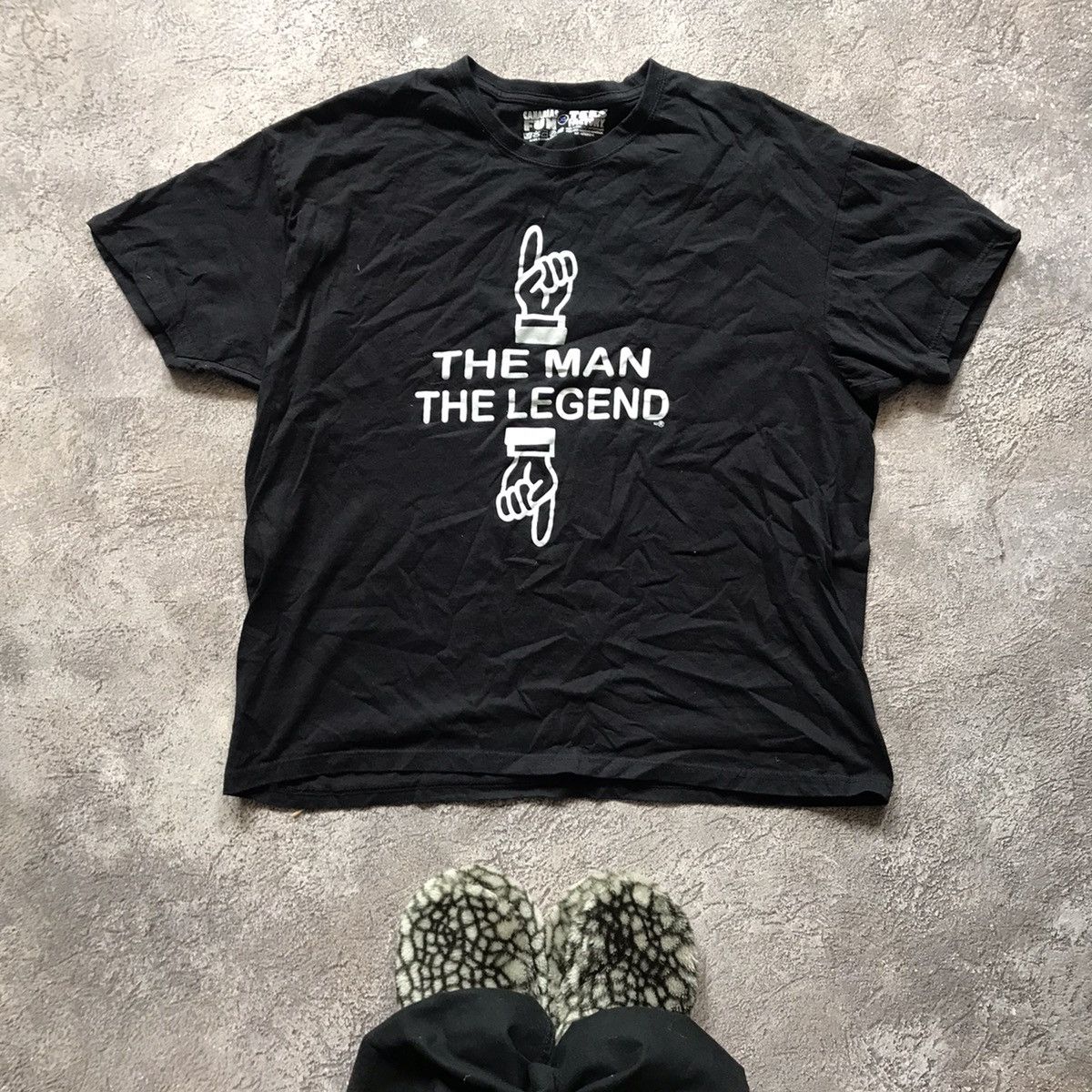 Vintage Vintage Y2K Graphic Tee The Man The Legend Streetwear XL Size US XL / EU 56 / 4 - 1 Thumbnail
