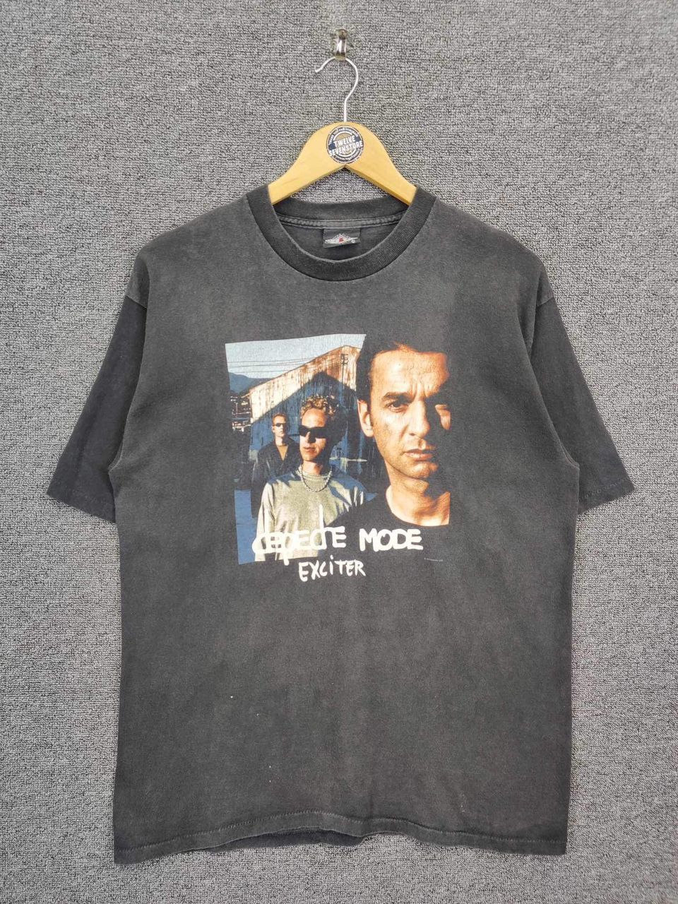 Band Tees Vintage 90s Depche Mode Tour Tee Tshirt Size US L / EU 52-54 / 3 - 1 Thumbnail