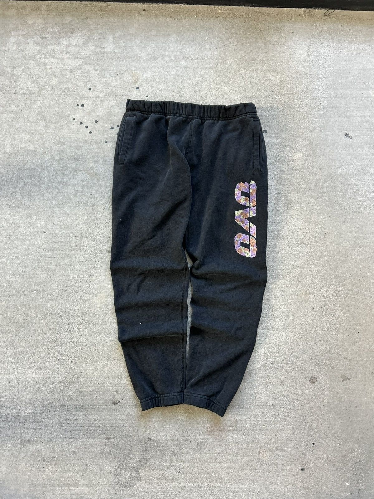 Other OVO Octobers Very Own Floral Logo Sweatpants Size US 30 / EU 46 - 1 Thumbnail