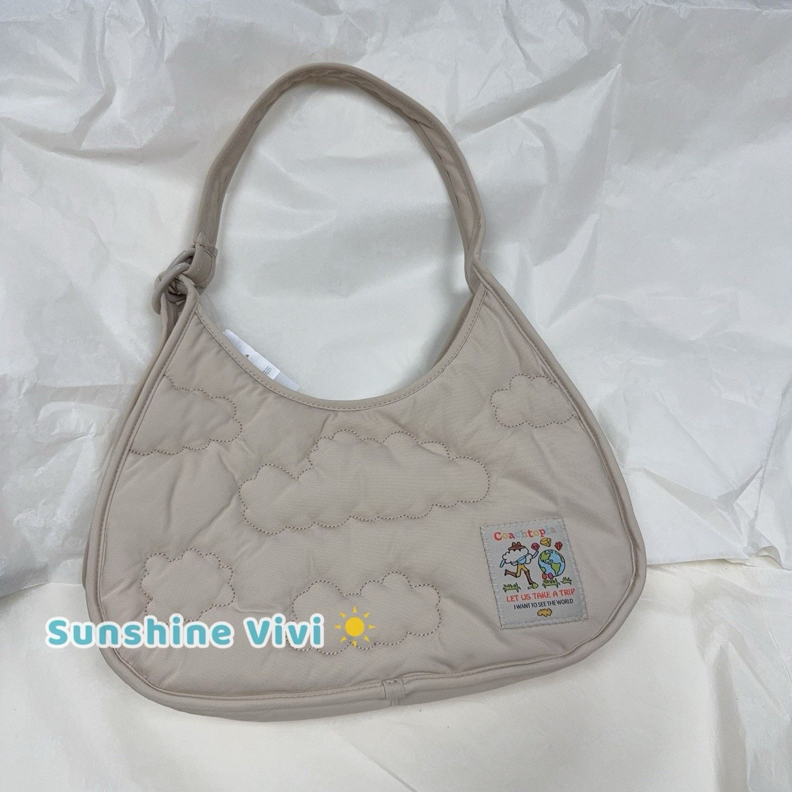 Coach NWT Coach CV875 Coachtopia Loop Ergo Bag Cloud Quilting Size ONE SIZE - 1 Thumbnail
