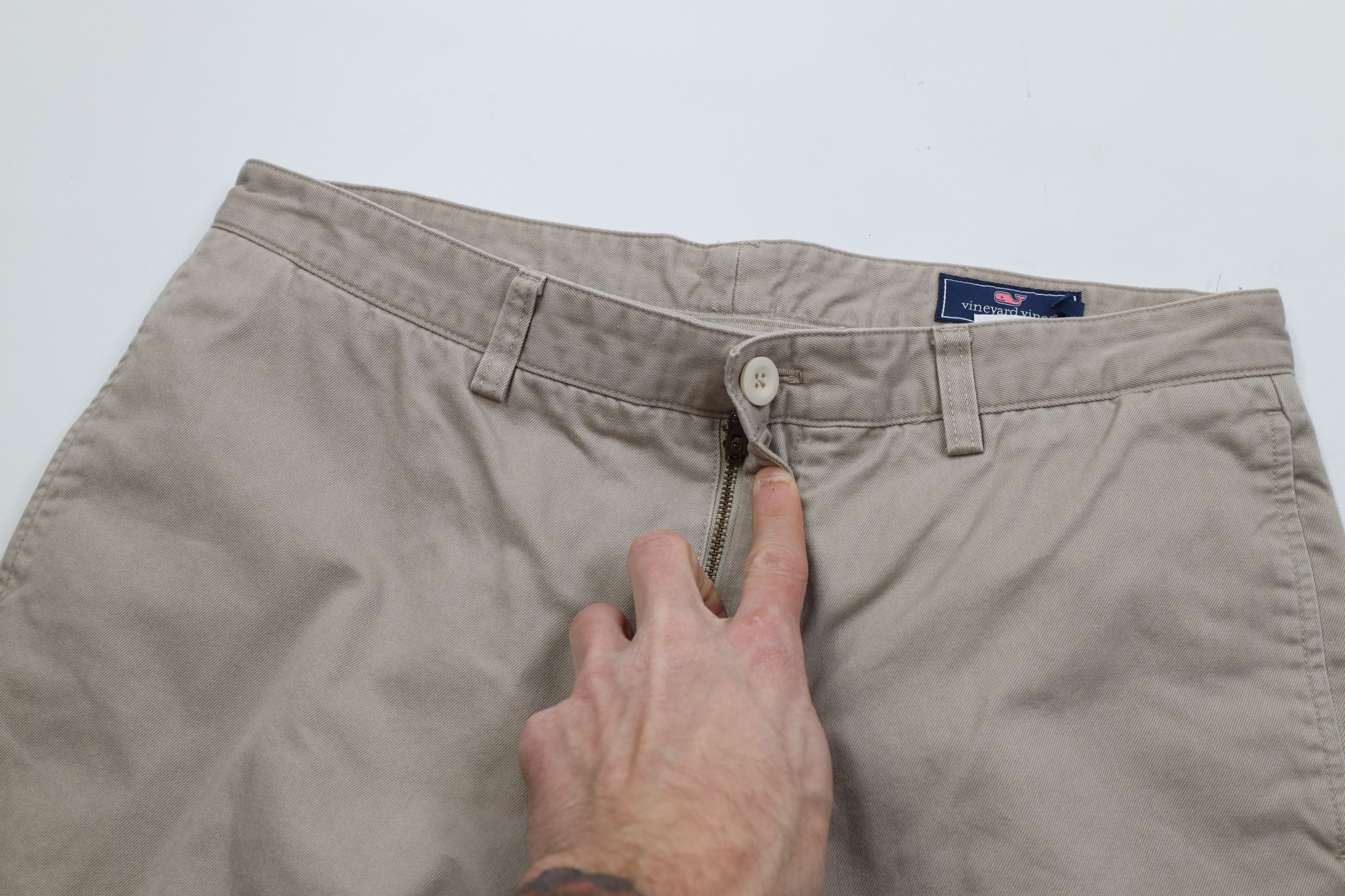 Vineyard Vines Vineyard Vines Club Straight Leg Chino Pants Beige Cotton Size US 34 / EU 50 - 6 Thumbnail