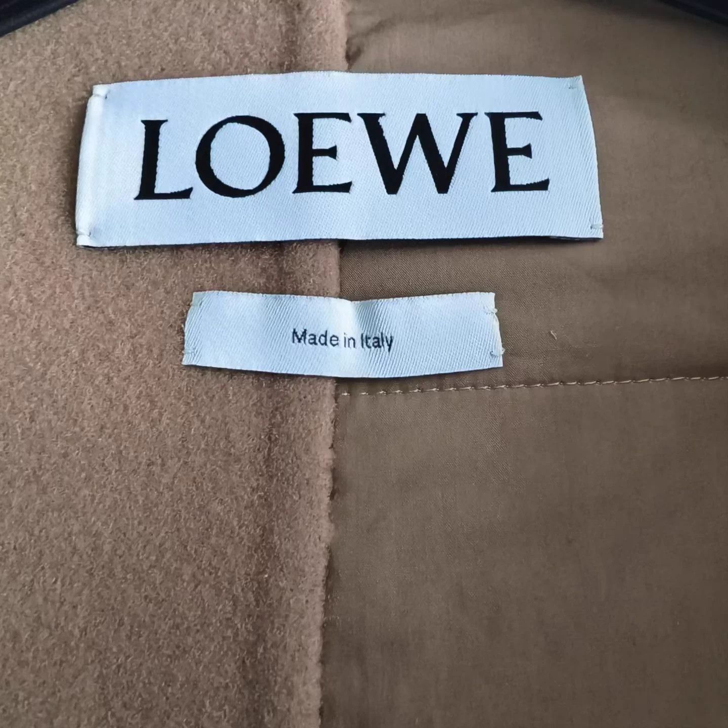Loewe LOEWE leather patch logo khaki wool-cotton padded overcoat Size XS / US 0-2 / IT 36-38 - 4 Thumbnail