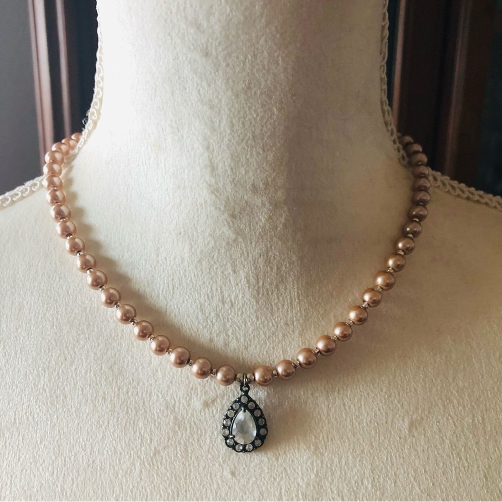 Handmade Handcrafted repurpose teardrop halo Pearl necklace Size ONE SIZE - 2 Thumbnail