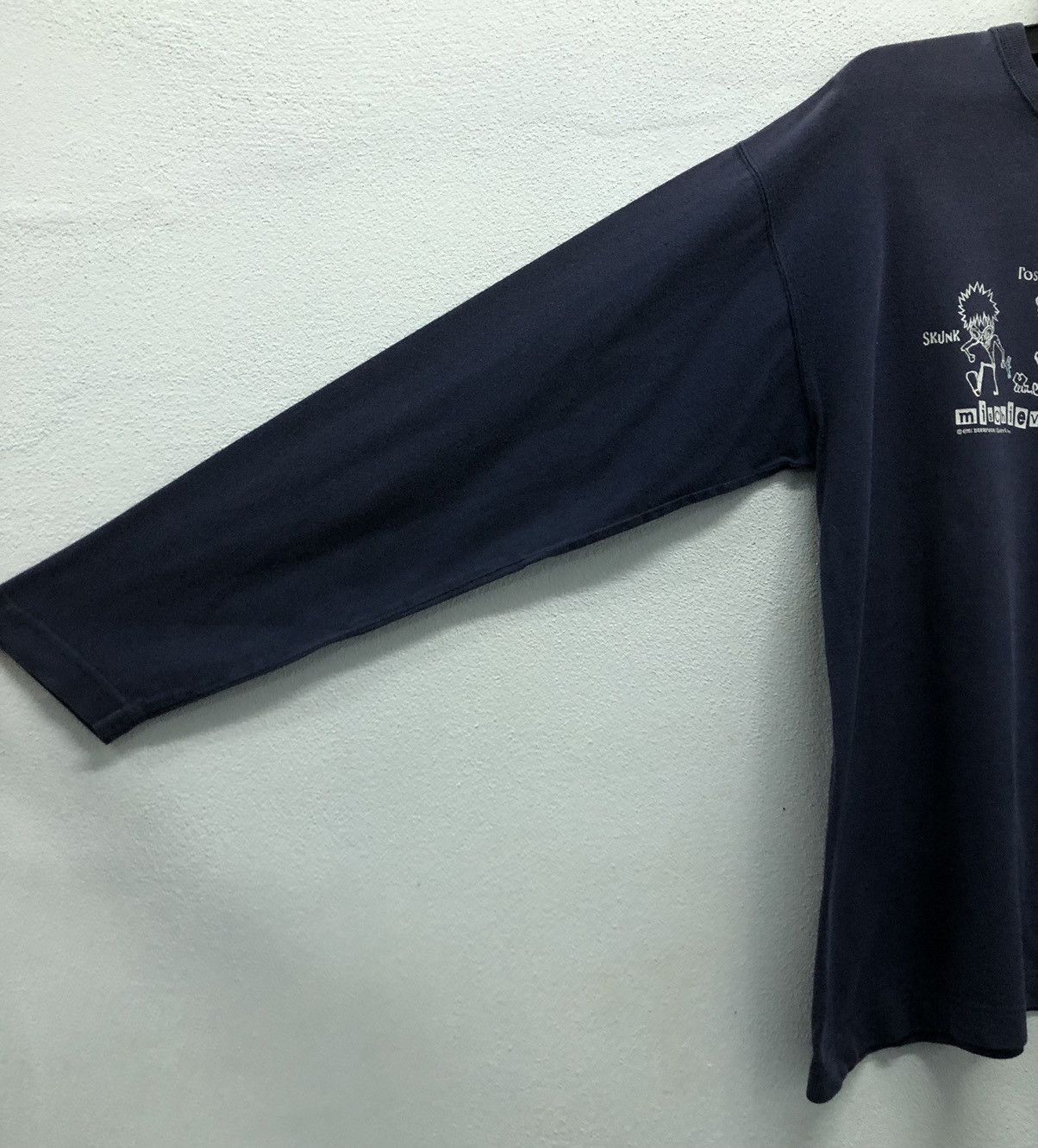 Vintage Vintage Emi Nakayama Mischievous Long Sleeve T-Shirt Size US L / EU 52-54 / 3 - 7 Thumbnail