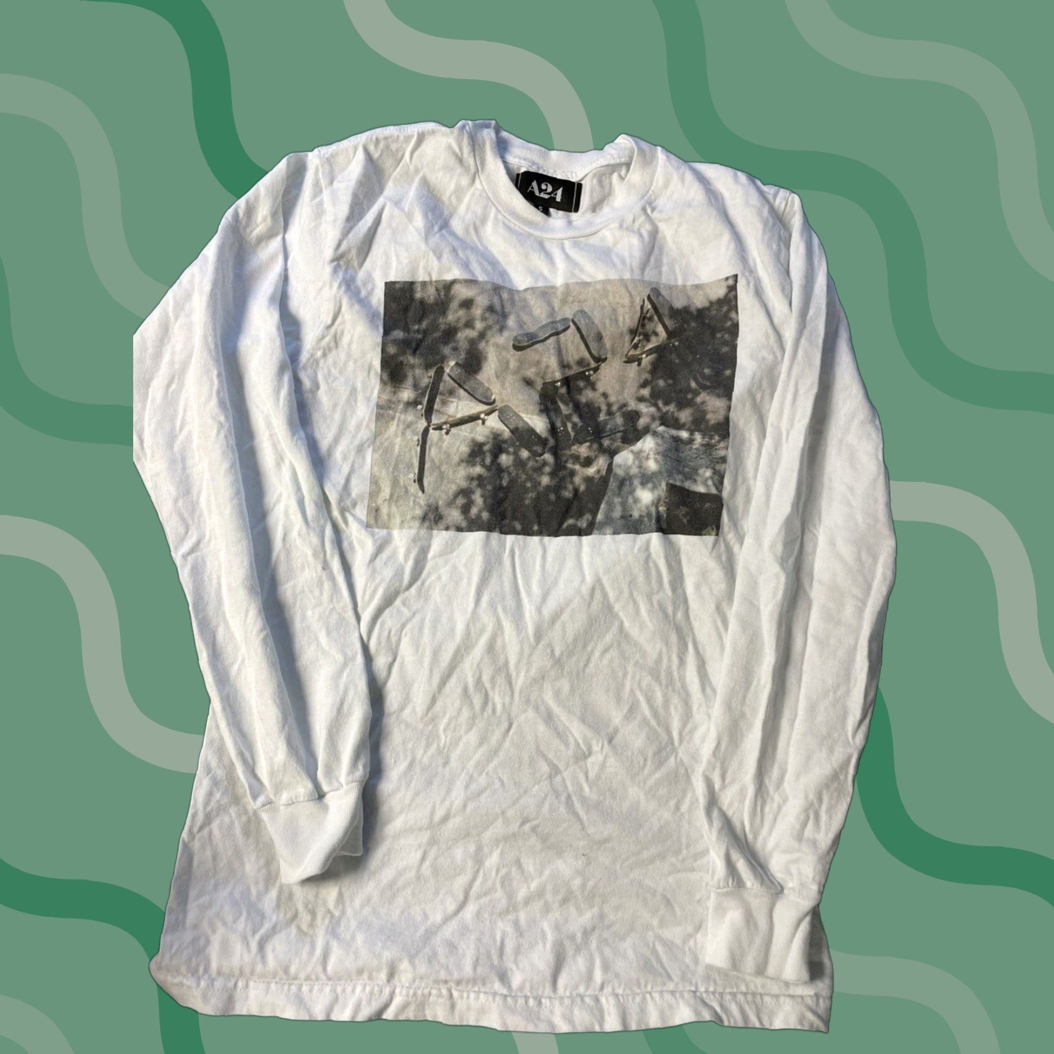 Vintage A-24 Mens T-Shirt Long Sleeve White 90s Graphic Jonah Hill XS S Regular Mens Size US XS / EU 42 / 0 - 1 Thumbnail