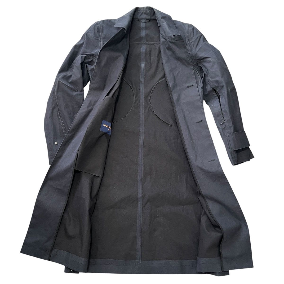 Louis Vuitton Louis Vuitton Virgil Abloh Sample Curved Seam Trench Coat Size US M / EU 48-50 / 2 - 10 Thumbnail