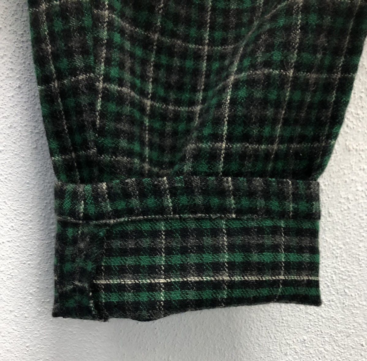 Vintage Vintage A.T Tapered Green Check Wool Pants – Made in Japan Size US 26 / EU 42 - 11 Thumbnail