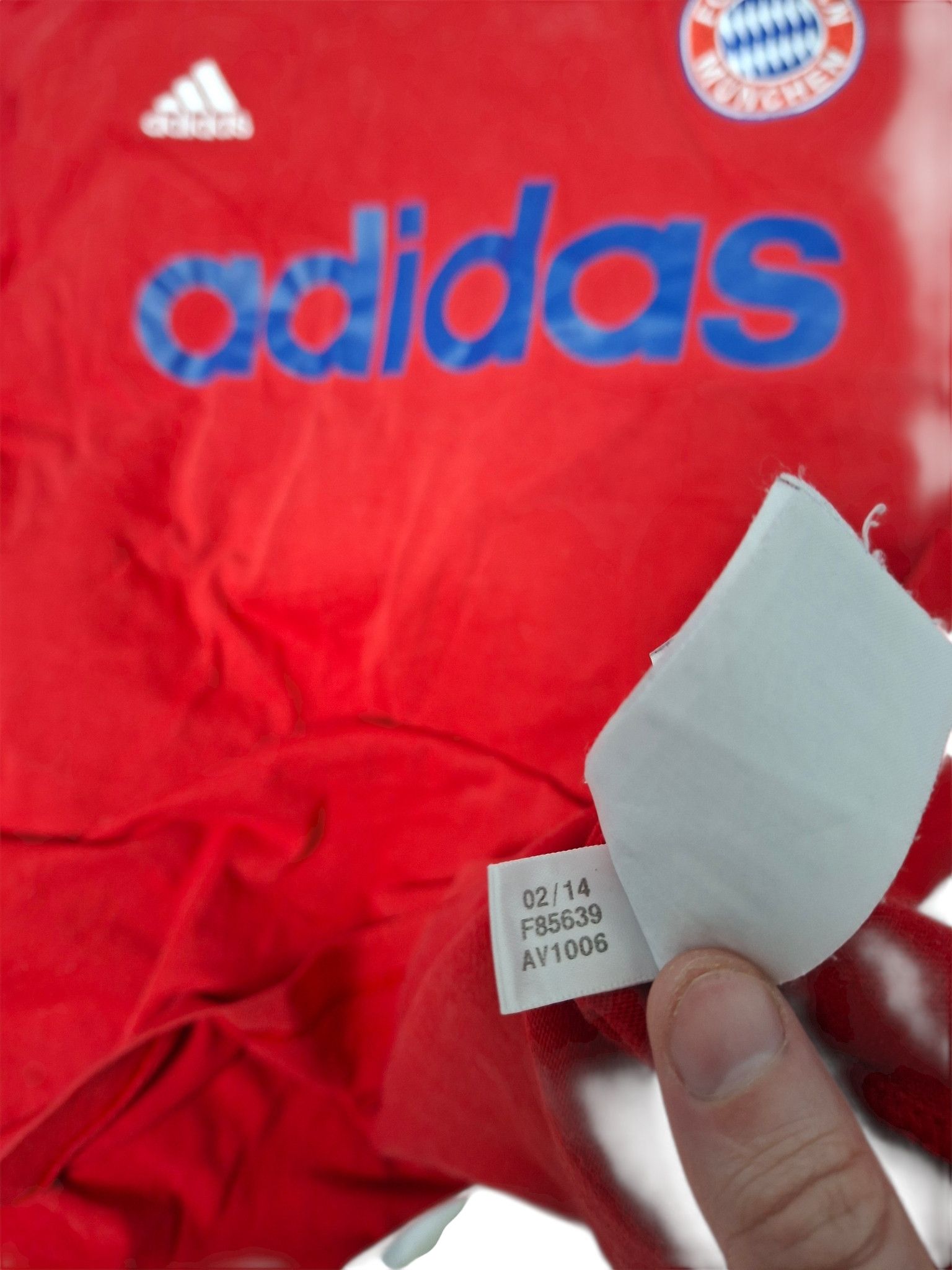 Adidas BAYERN MUNICH ADIDAS BIG LOGO VINTAGE TEE Size US L / EU 52-54 / 3 - 6 Thumbnail